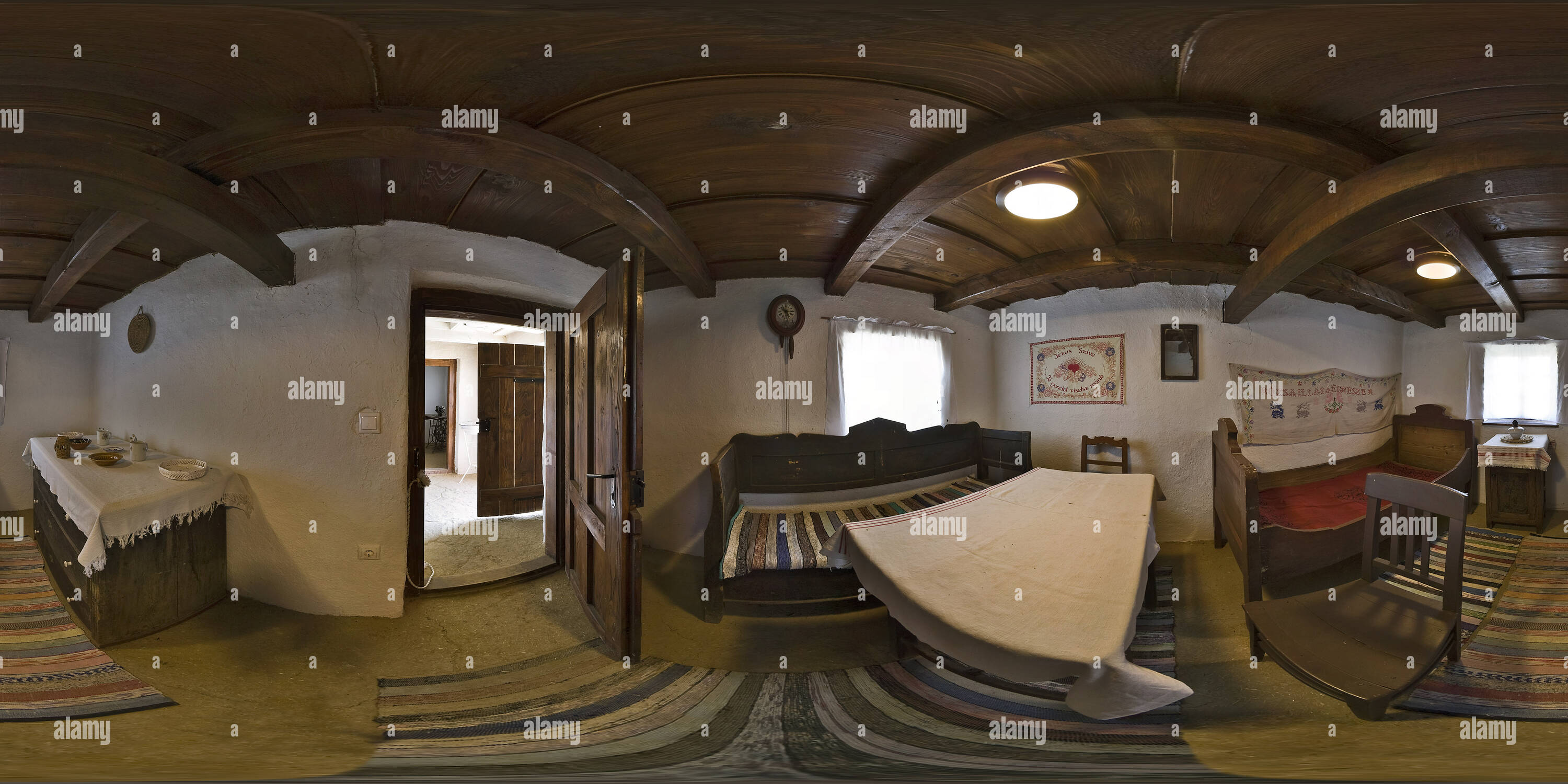 360 degree panoramic view of Pocspetri house - clear room