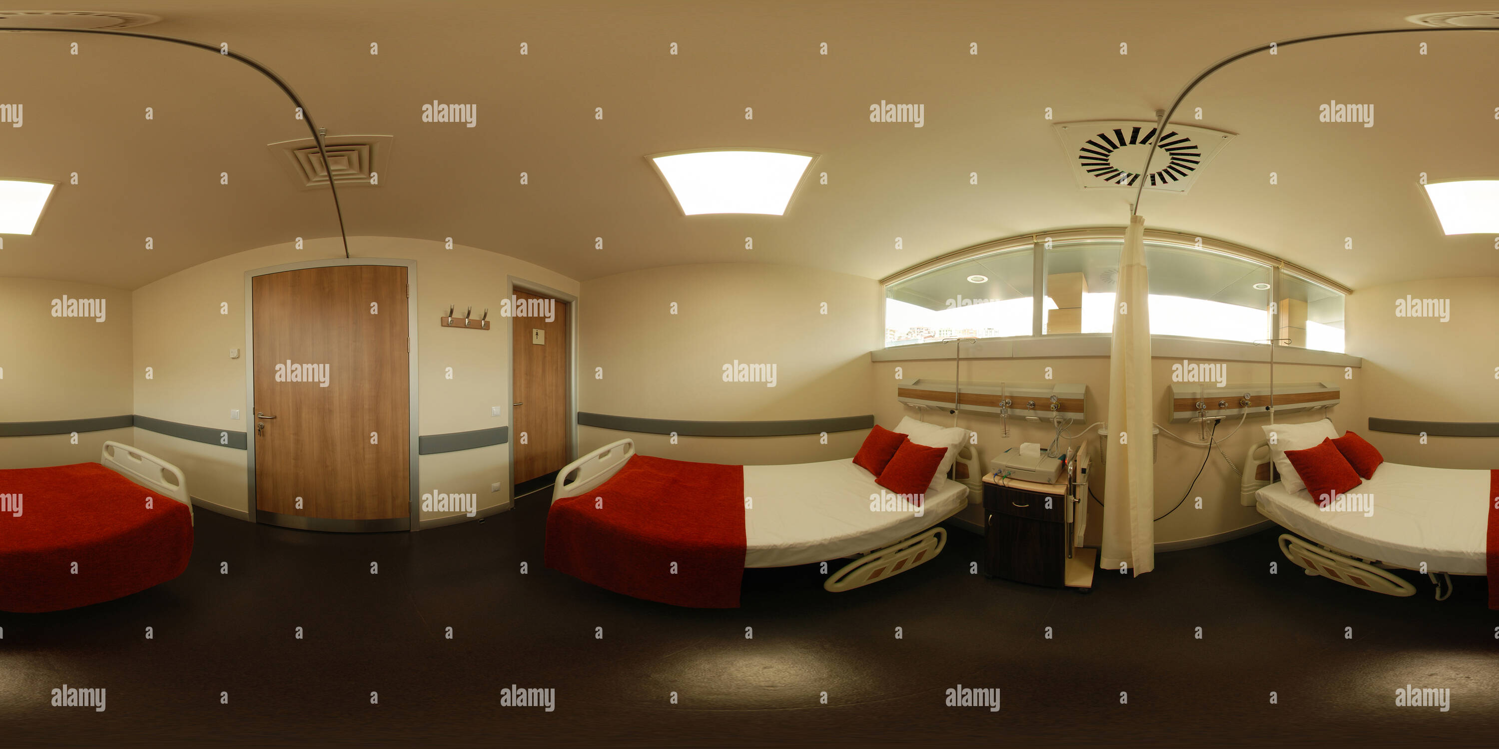 360° view of Dora HospitalHasta Odası Alamy