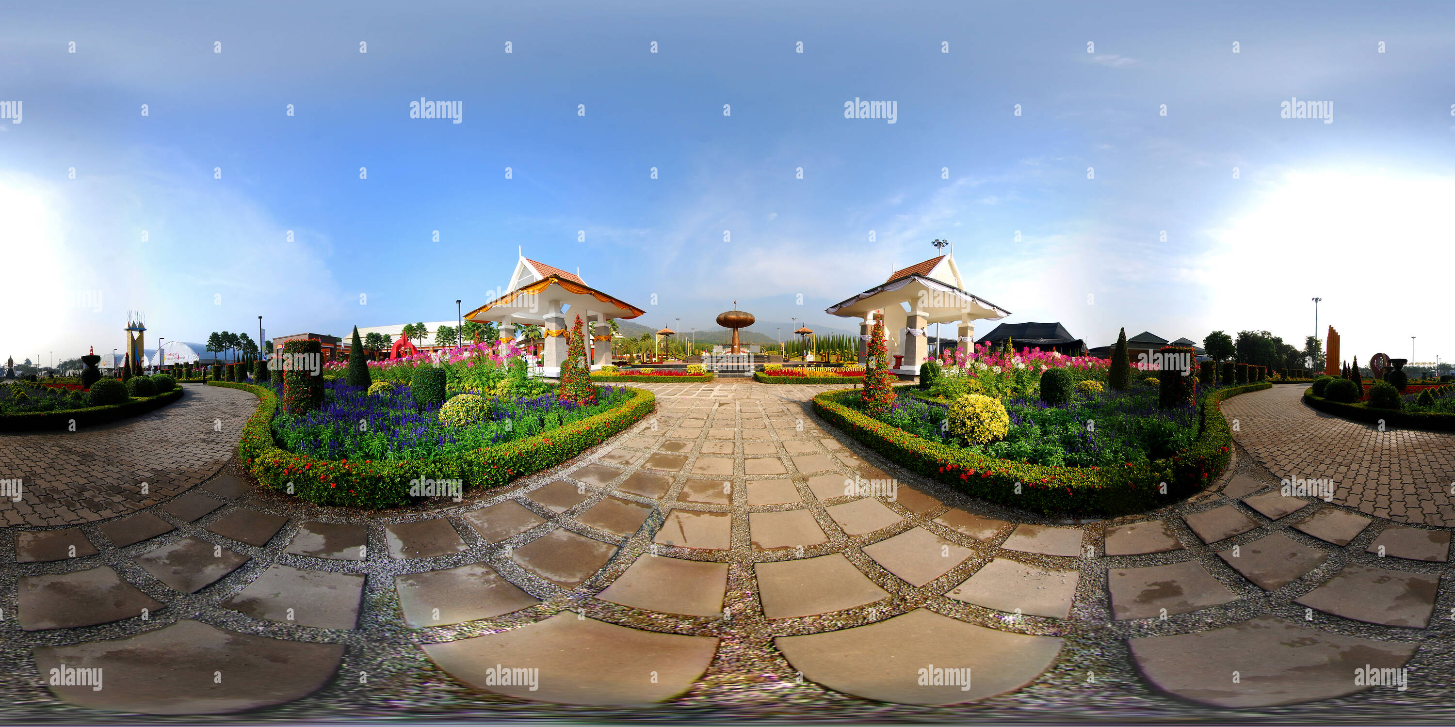 360° view of Royal Flora Ratchaphruek garden in Chiang Mai - Alamy