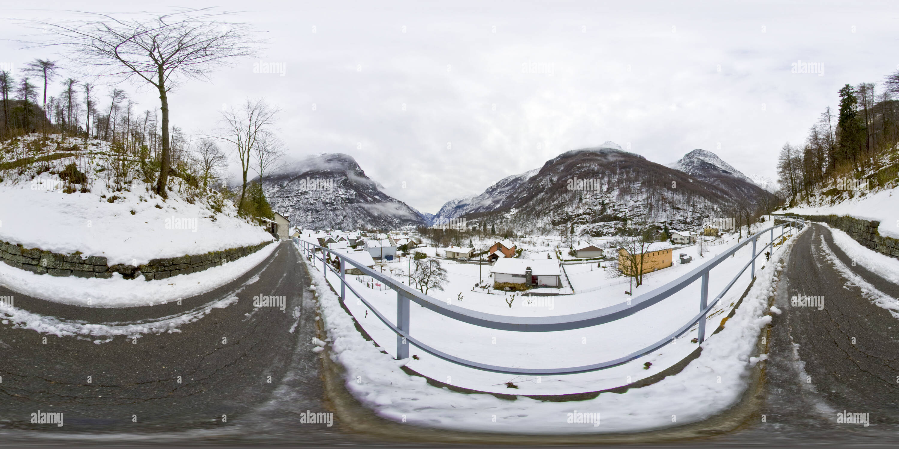 360 degree panoramic view of Il Paese