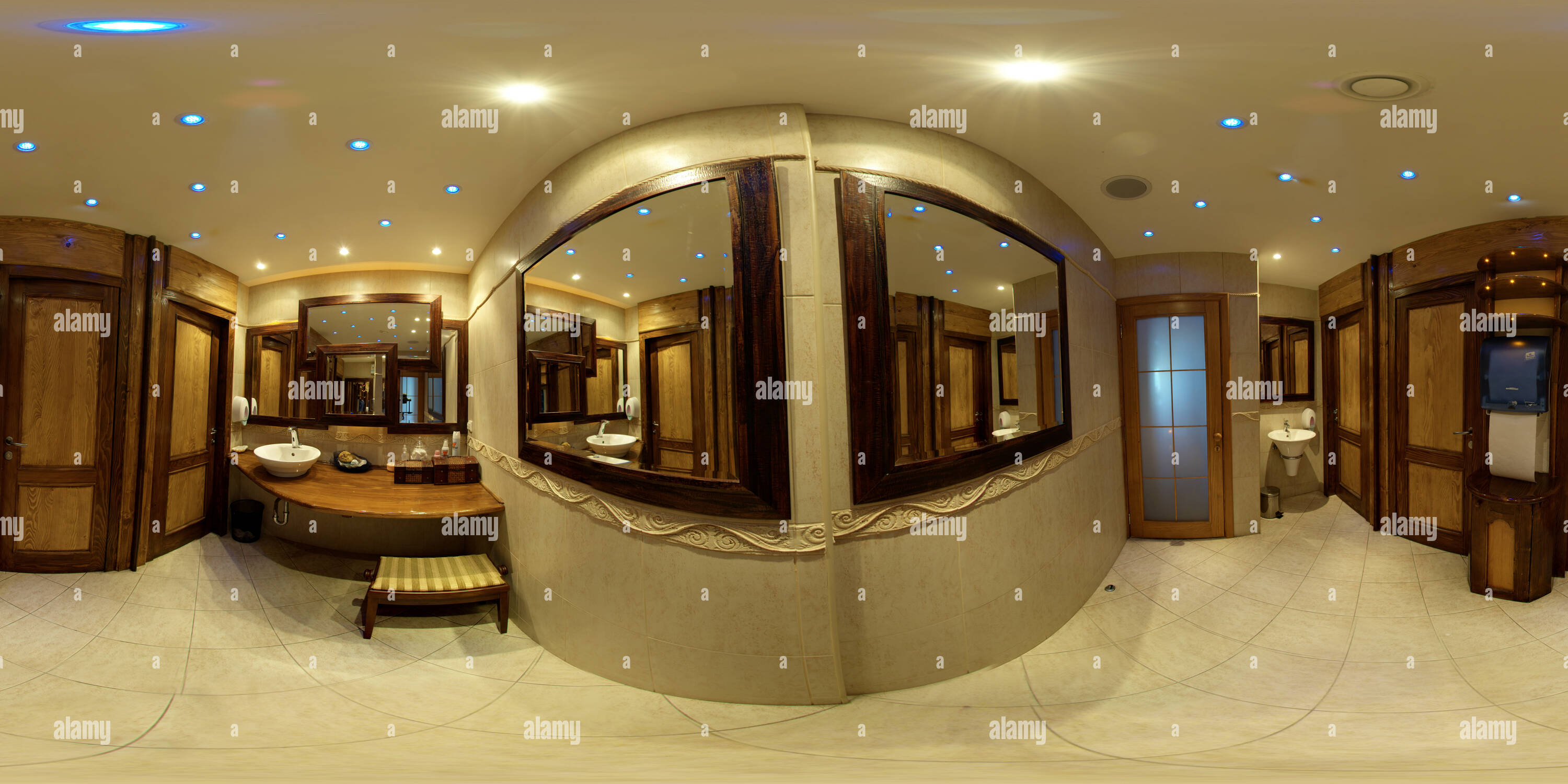 360° view of Bahus Splav Restoran Club 26 - Alamy