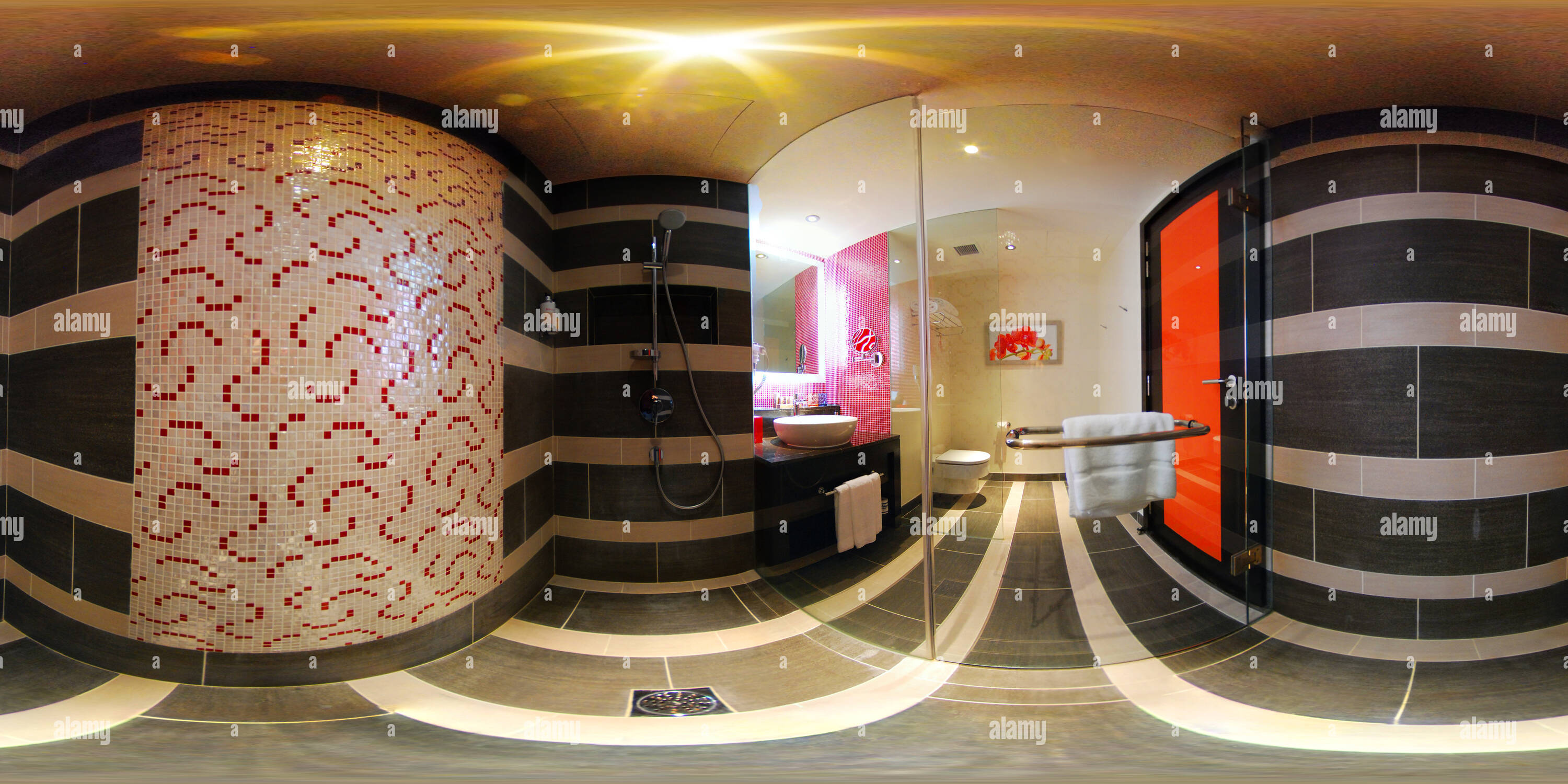 360 View Of Deluxe Family King Shower Room Festive Hotel