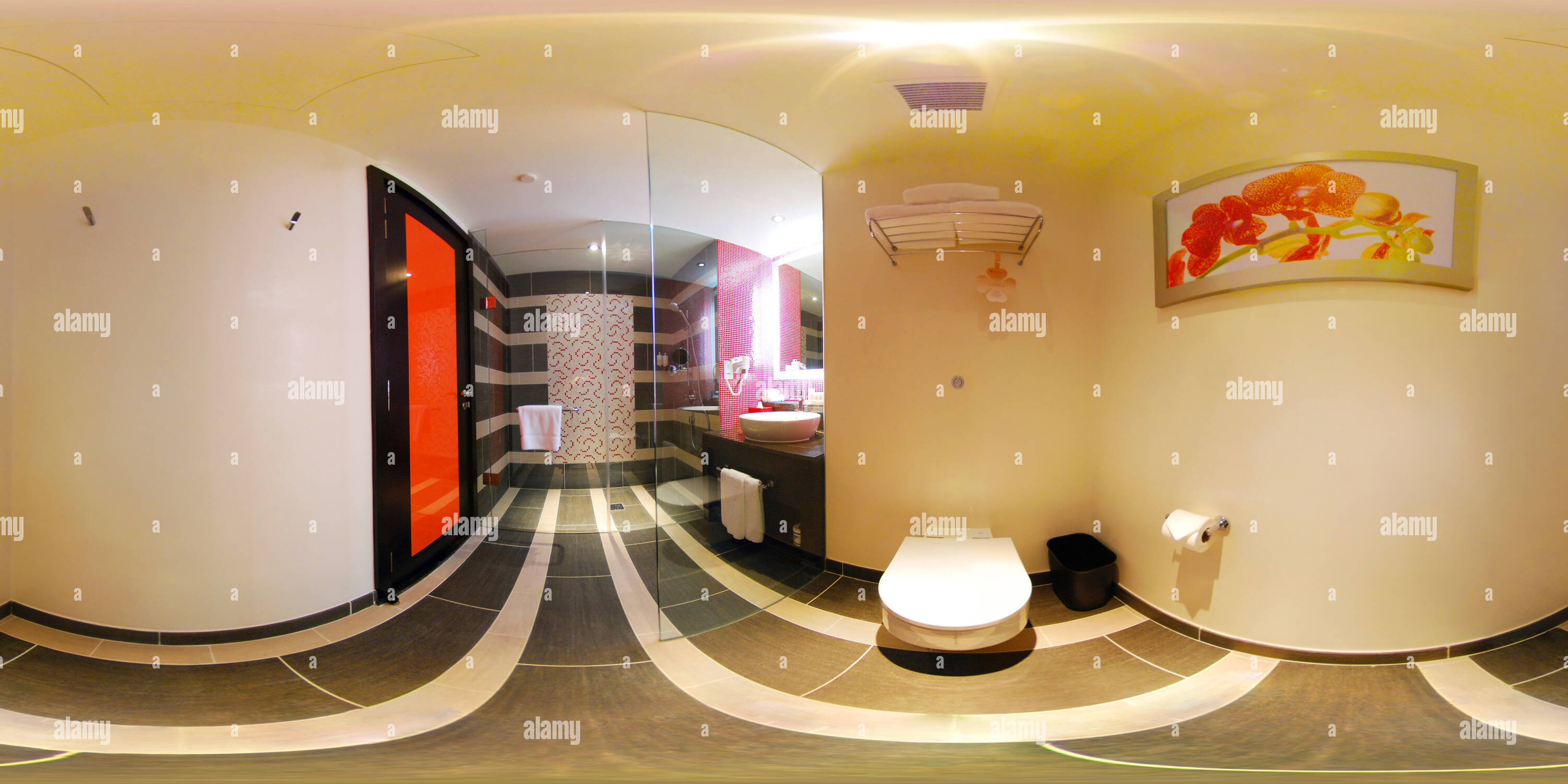 360 View Of Deluxe Family King Rest Room Festive Hotel