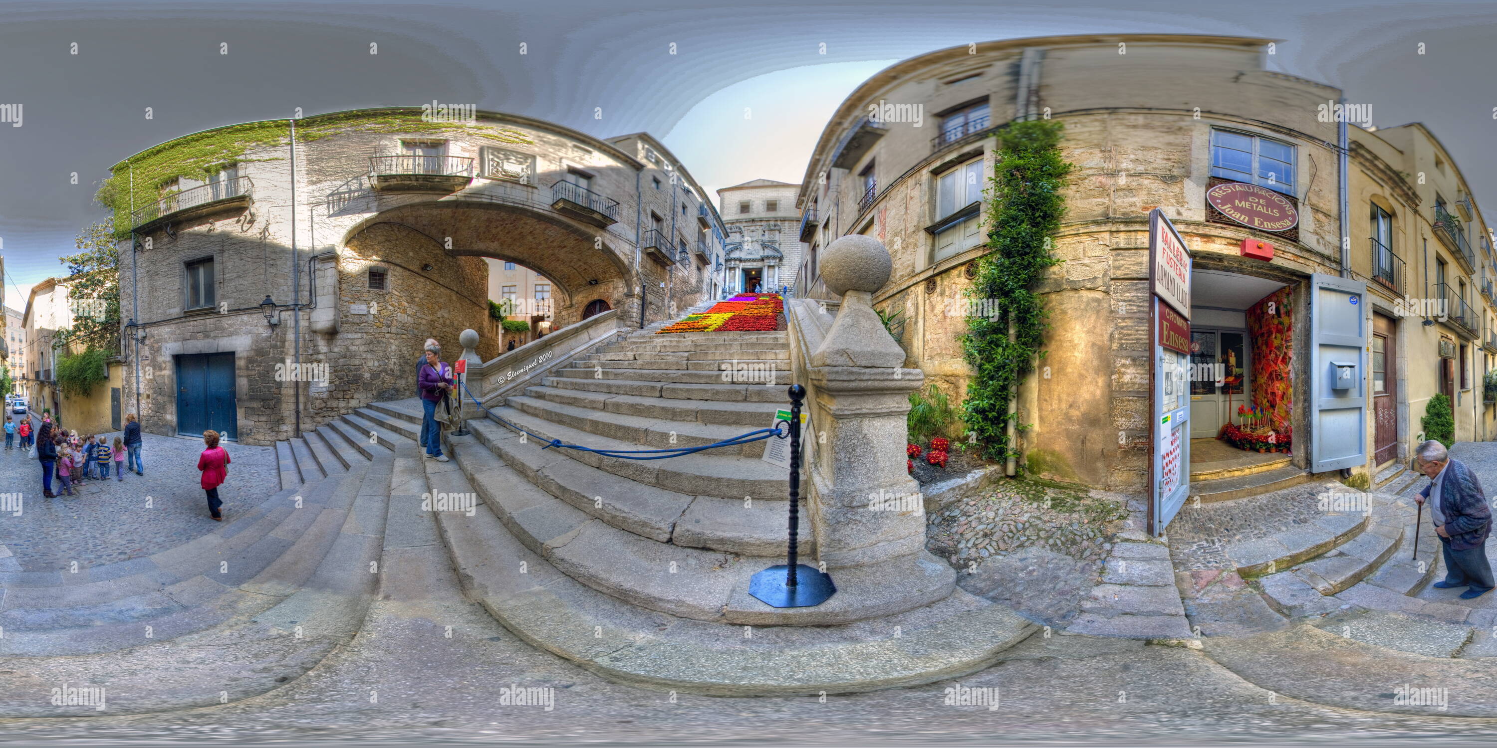 360 degree panoramic view of Girona, Temps de Flors