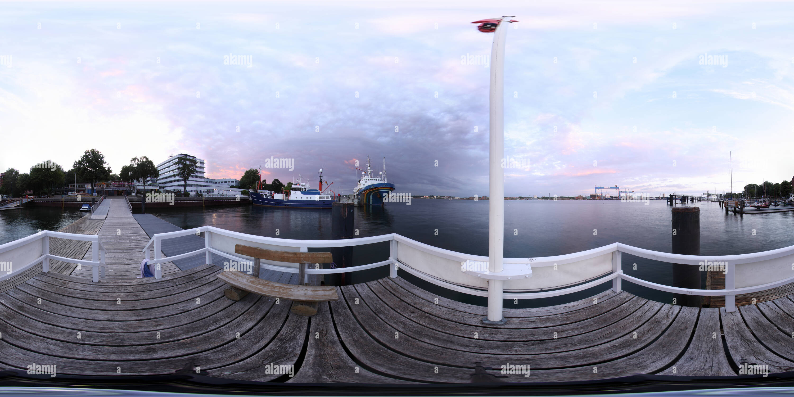 360 degree panoramic view of Kiel IFM-Geomar 2