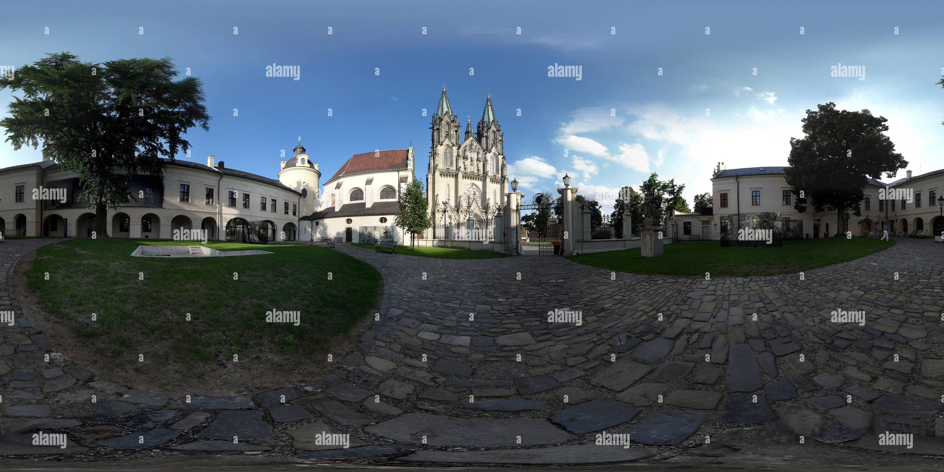 360° view of Saint Wenceslas Cathedral Alamy
