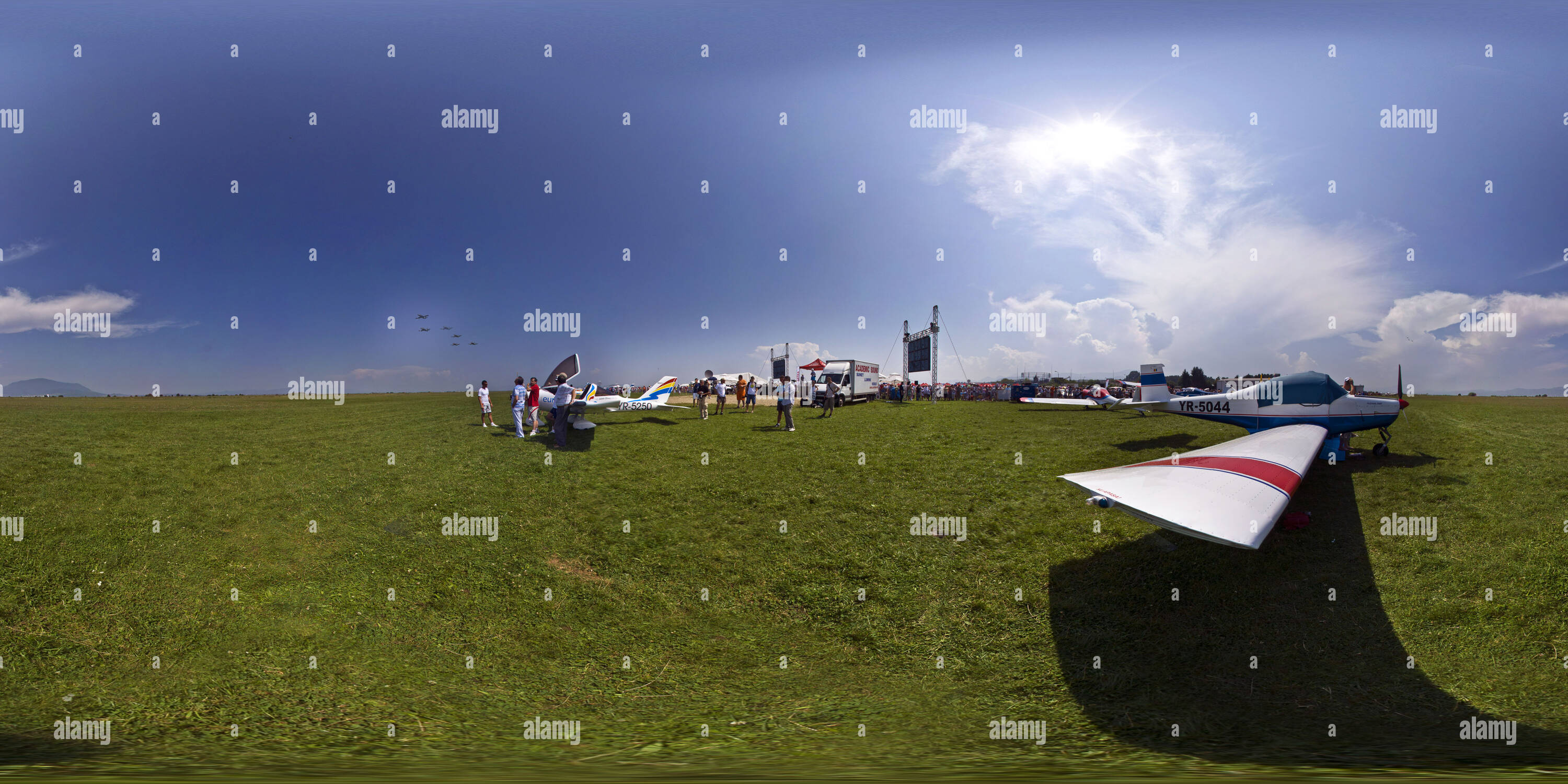 360° view of Watching the IAR99 Soim flight - Alamy