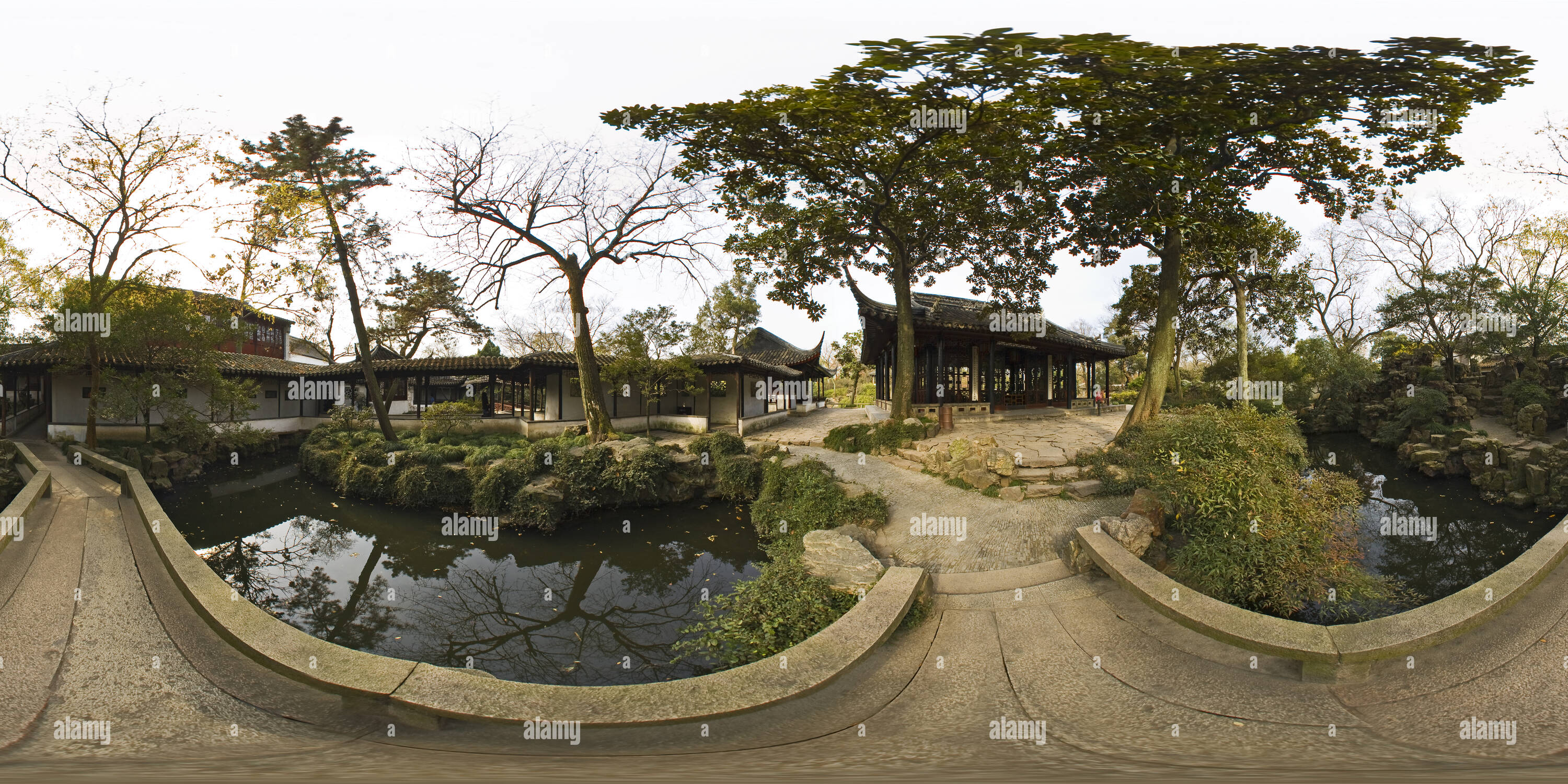 360 degree panoramic view of Suzhou Humble Administrator's Garden - Hong Tang Yuan