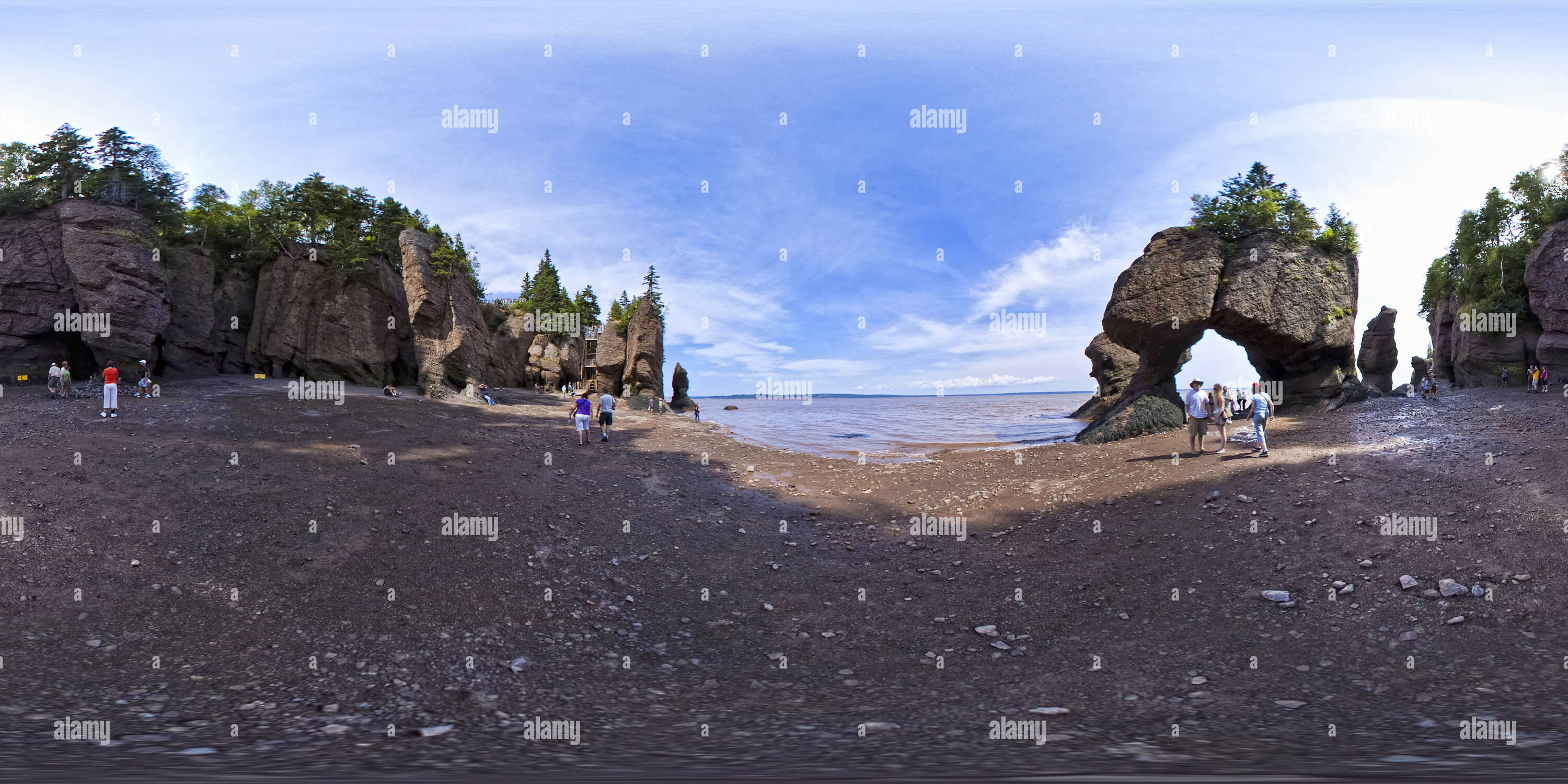 360° view of Hopewell Rocks 16 - Alamy
