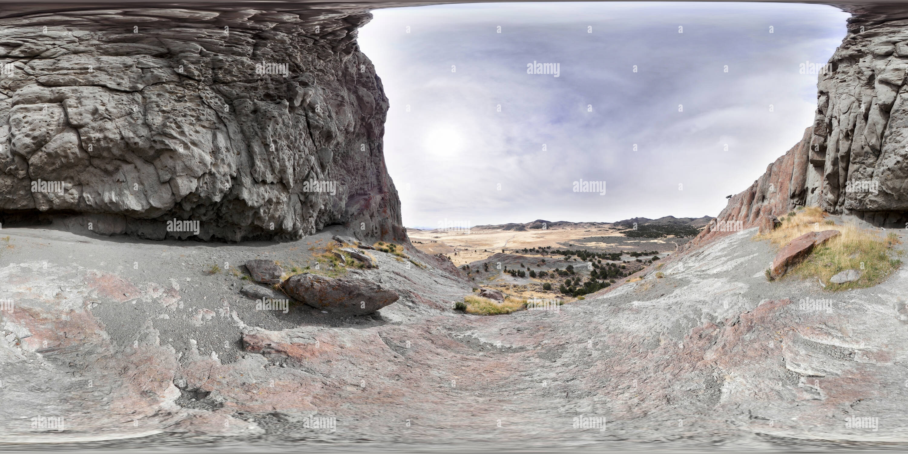 360° view of White Rocks Formation, Cedar Mountain Wilderness, Skull