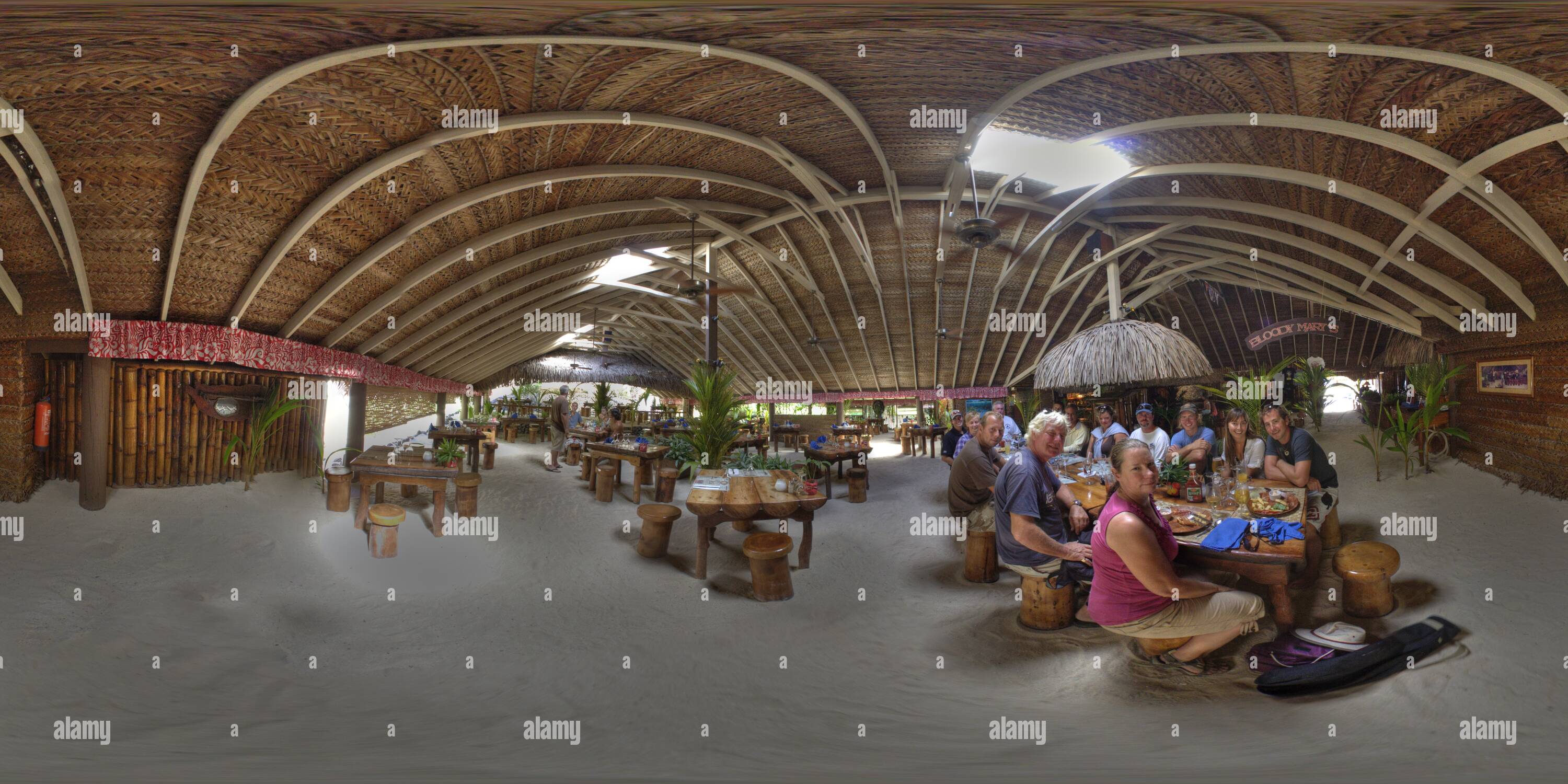 360° view of Bloody Mary