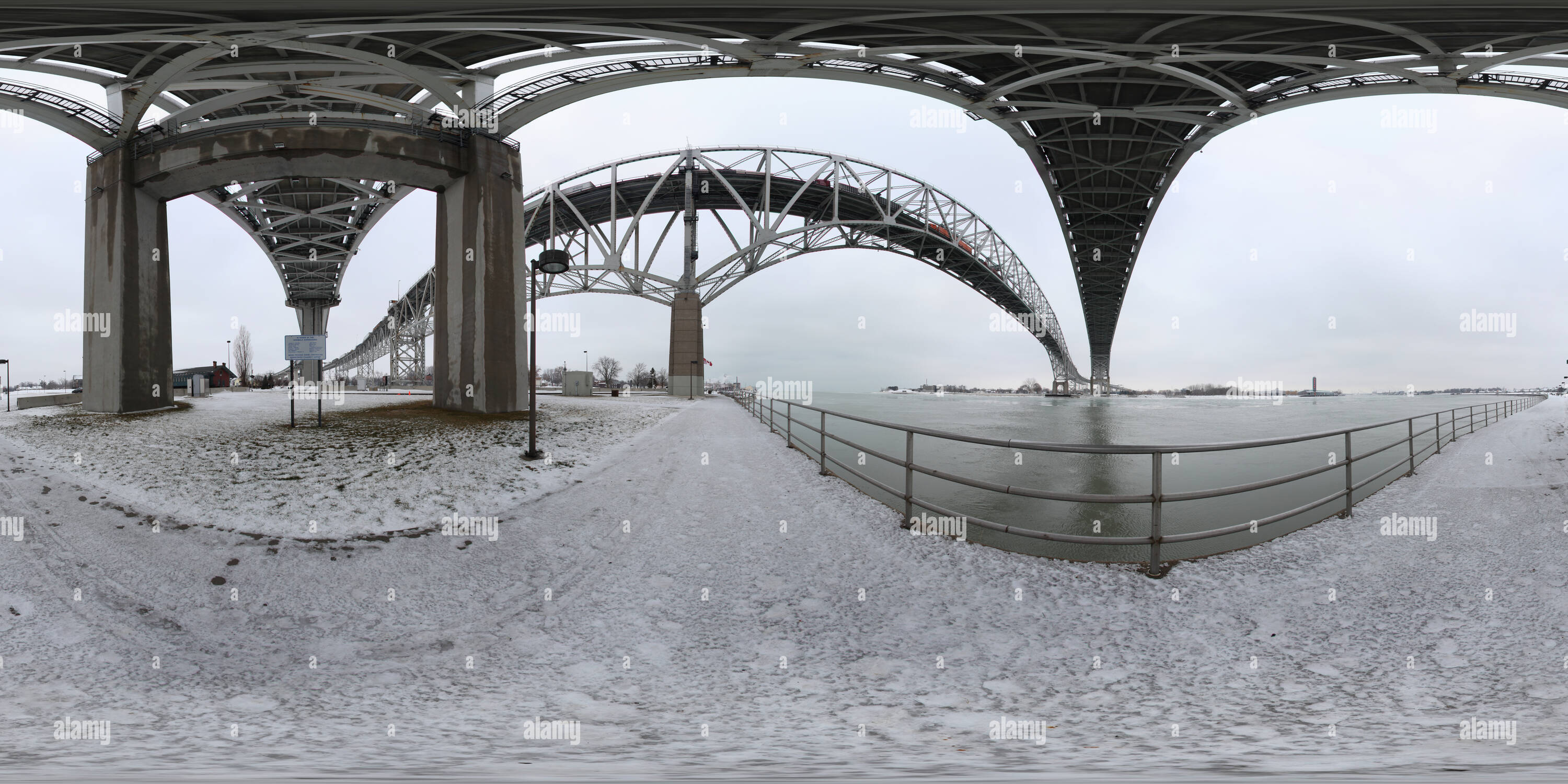 360° view of Blue Water Bridge from Below Alamy