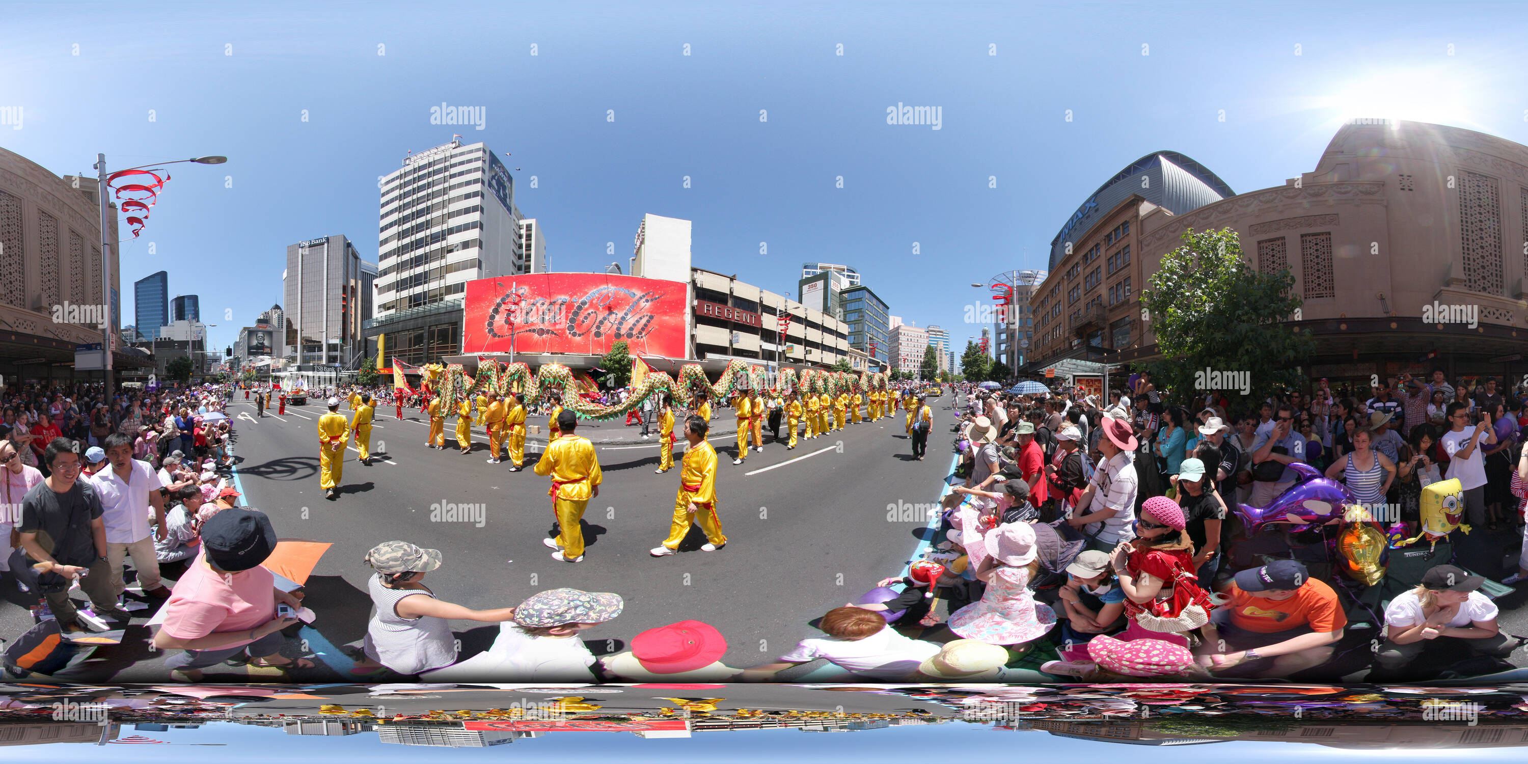 360° view of Auckland Christmas Parade Alamy