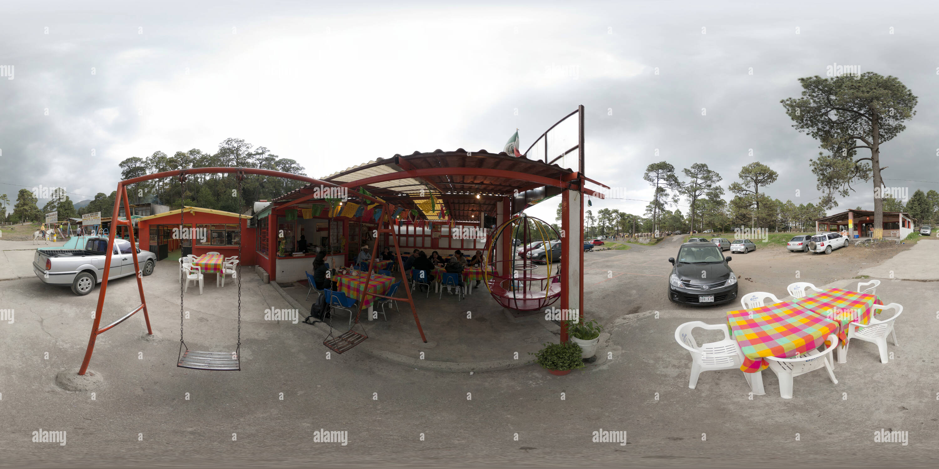 360 degree panoramic view of Eating Quezadillas at El Ajusco