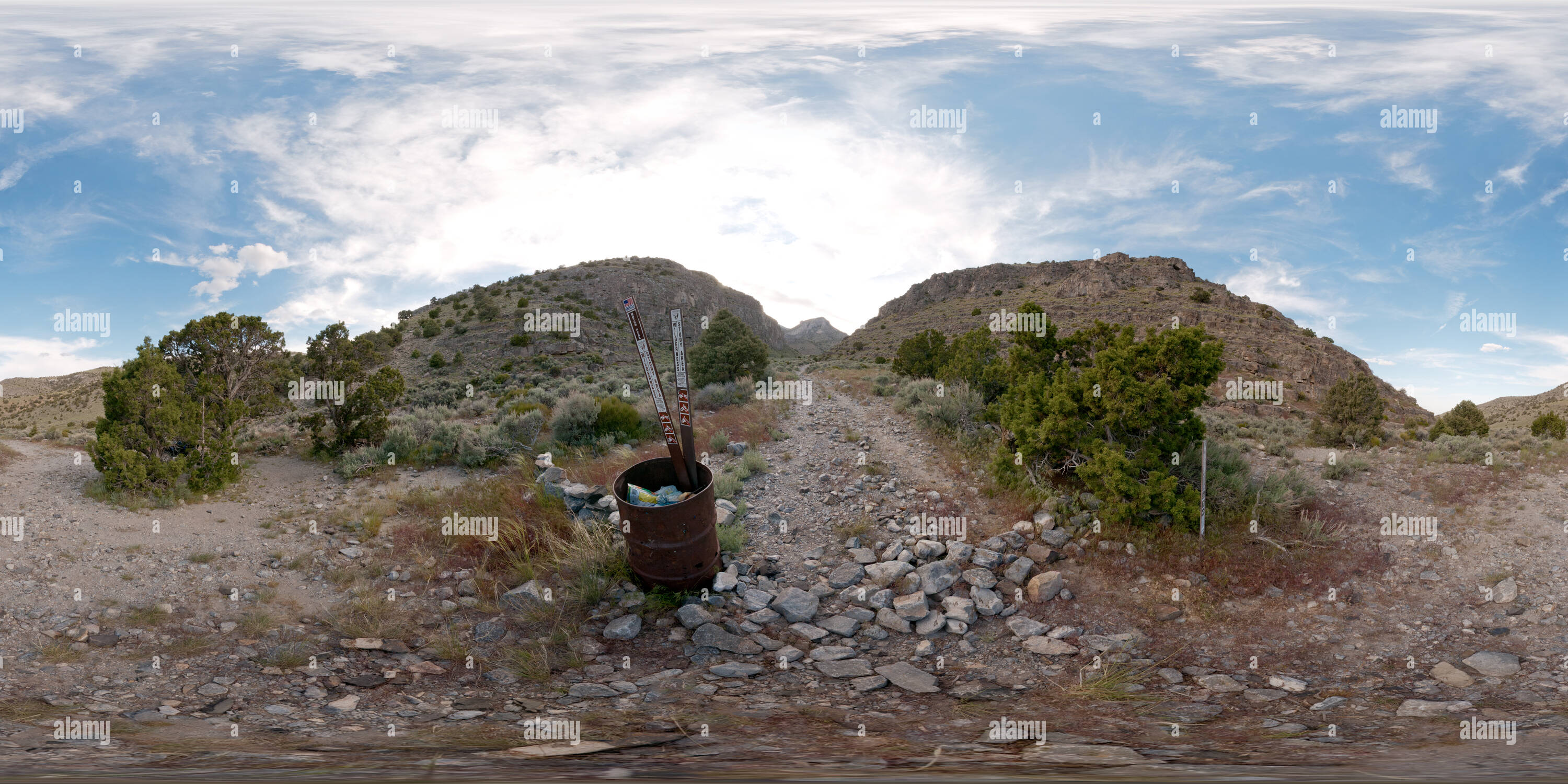 360° view of Notch peak trailhead - Alamy 