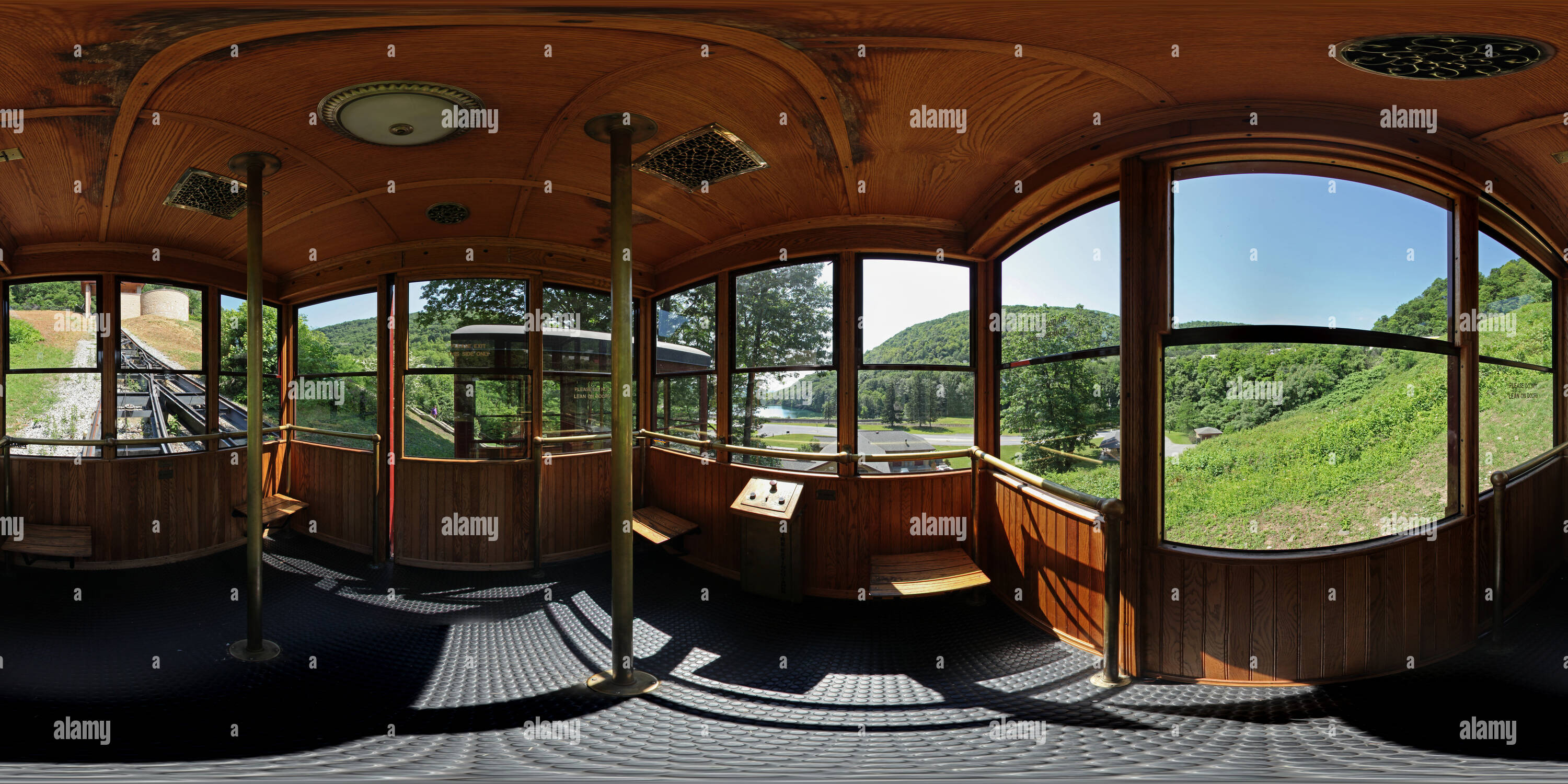 360° view of Horseshoe Curve, Funicular Alamy