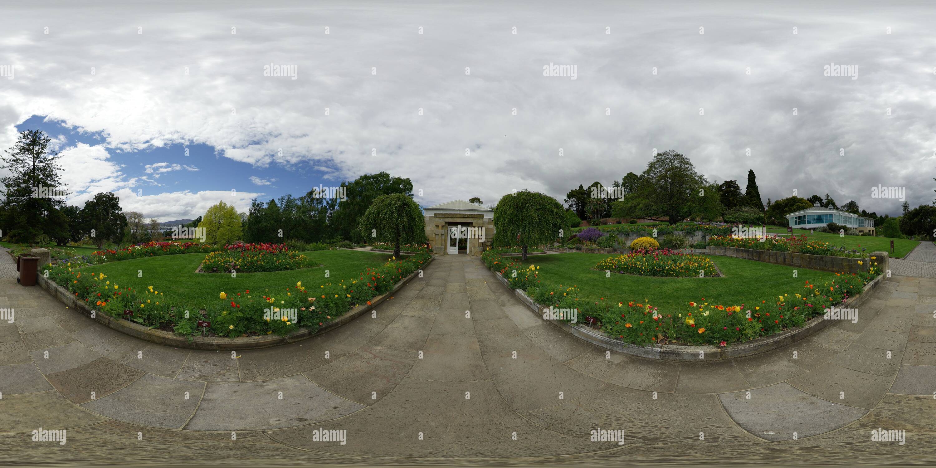 360 degree panoramic view of Royal Tasmanian Botanical Gardens Conservatory