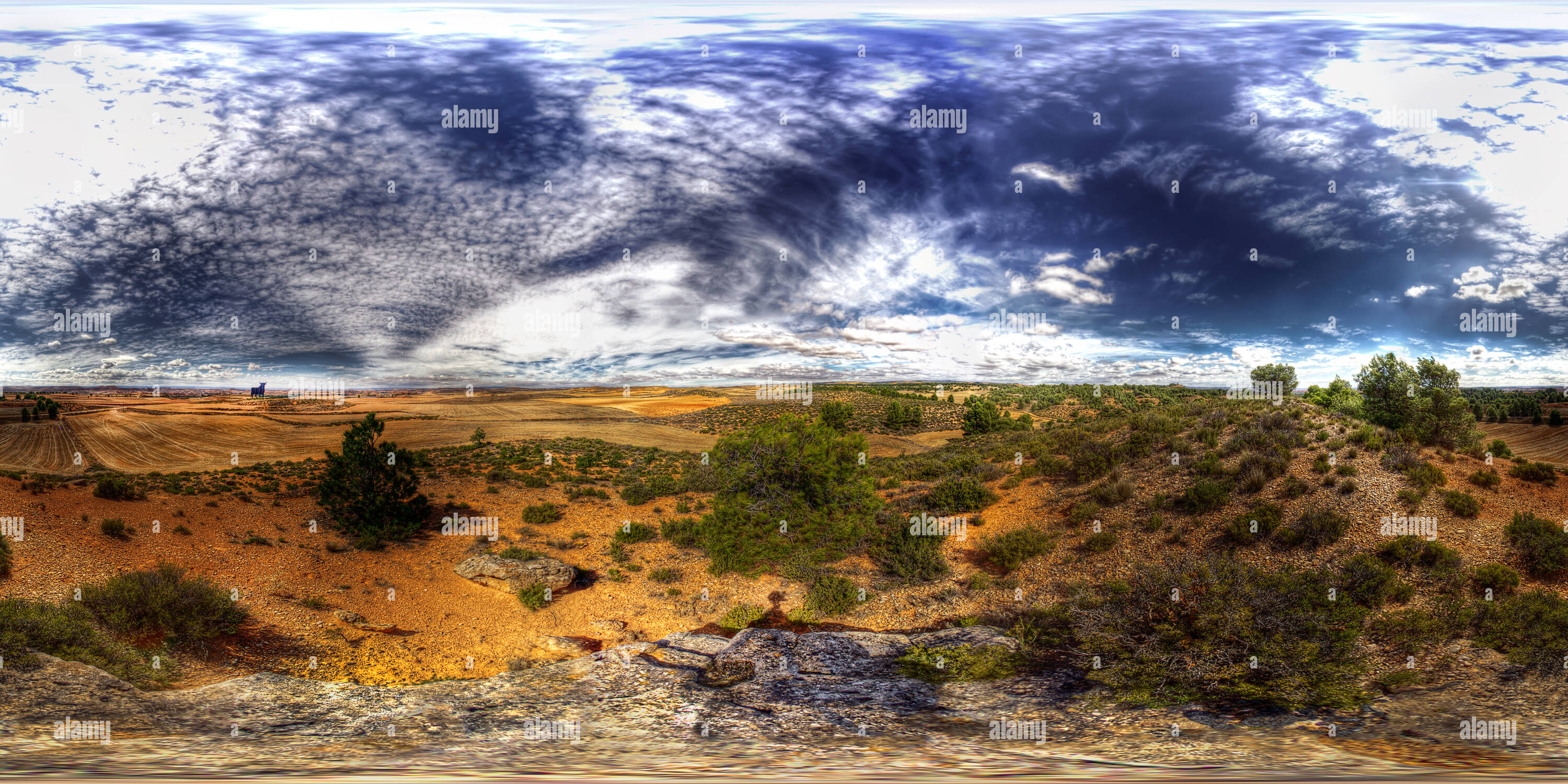 360° view of spanish osborne bull Monreal Ariza - Alamy 