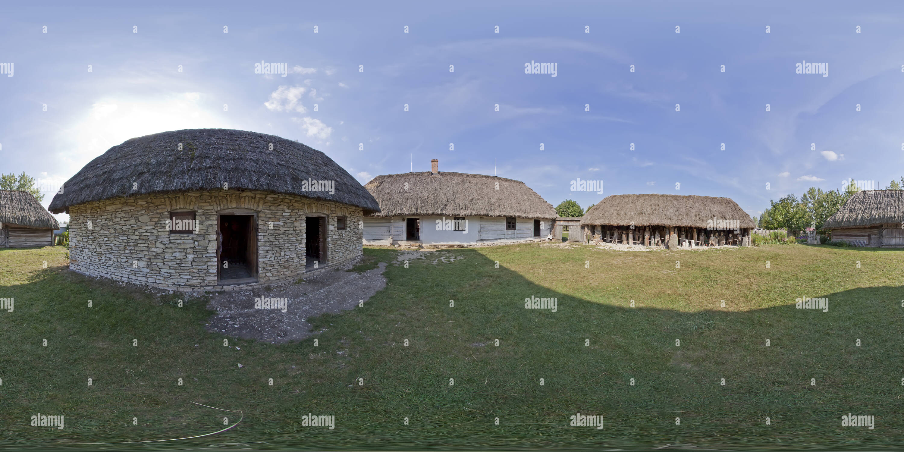 360° view of Tokarnia Skansen Zagroda z Bukowskiej Woli Alamy