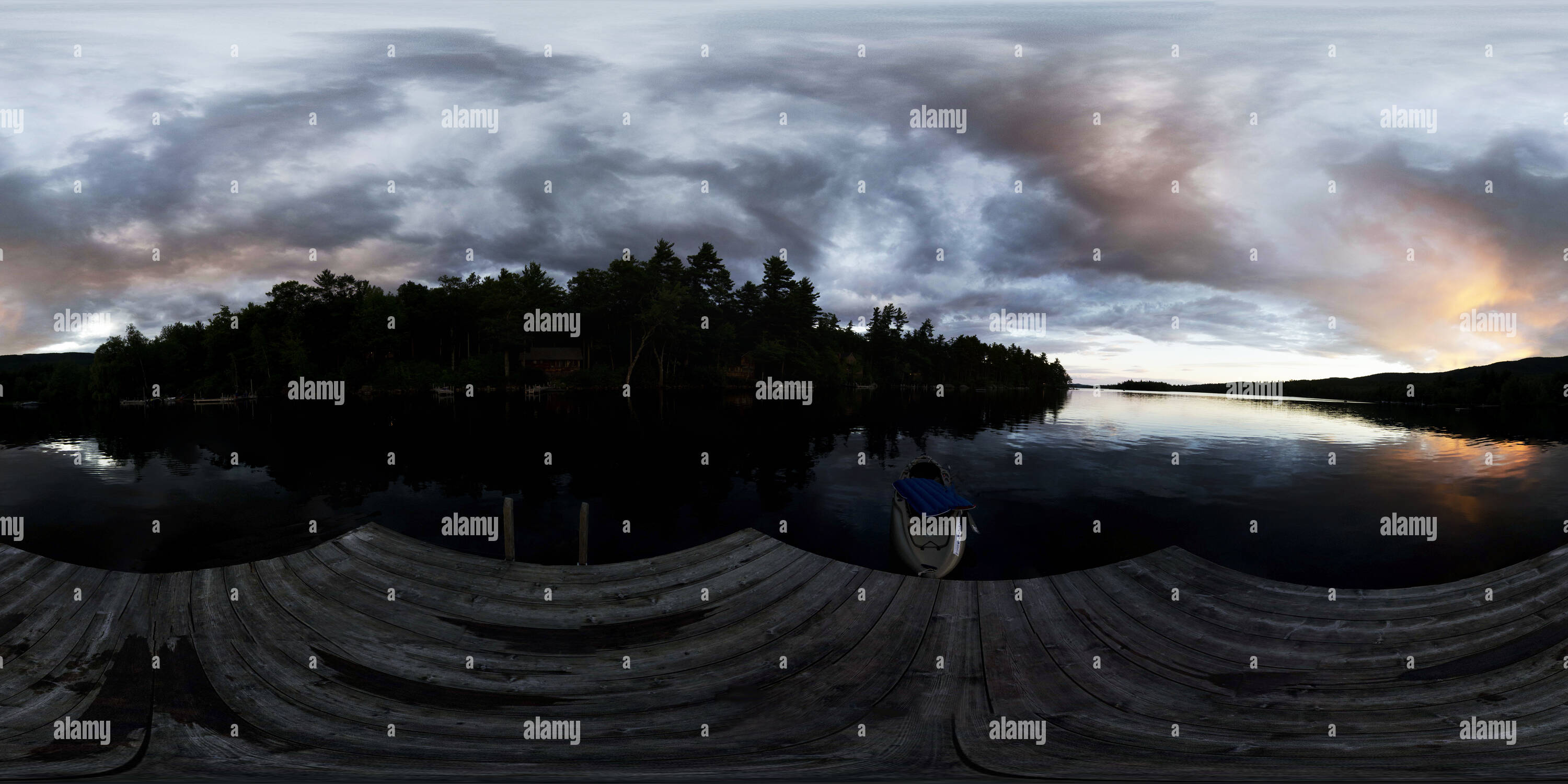 360° view of Cove Sunset Alamy