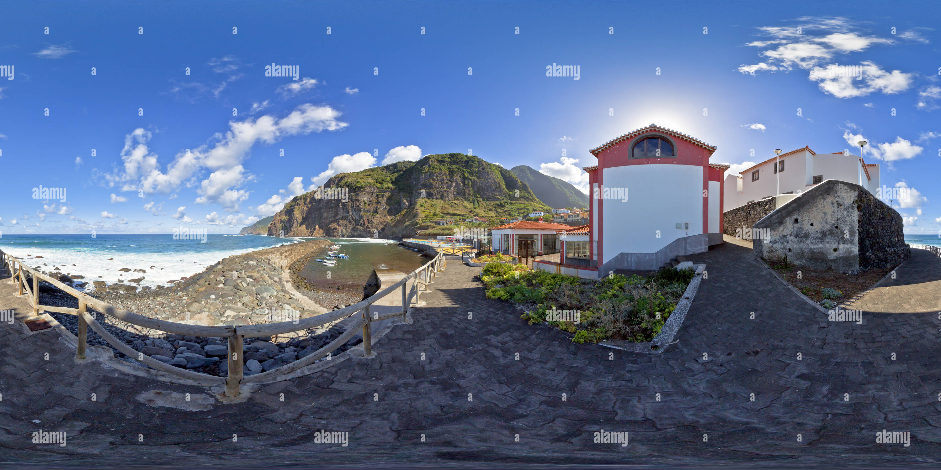 360° view of Madeira, Ponta Delgada Alamy