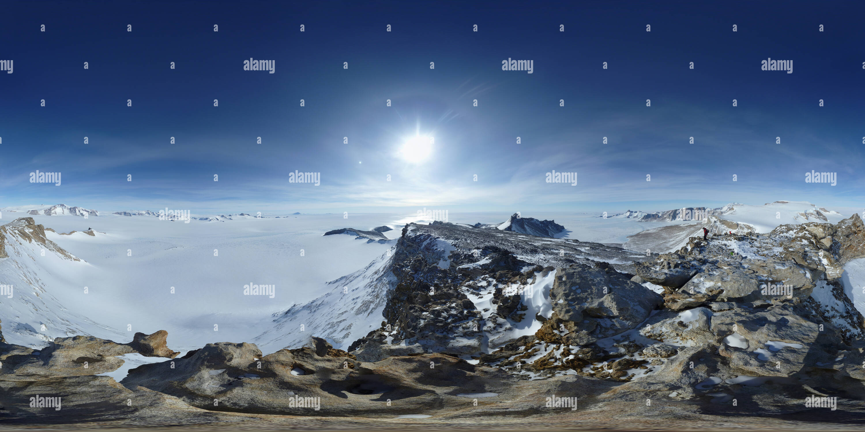 360 degree panoramic view of Volkonskogo Gora, Peak, Antarctica