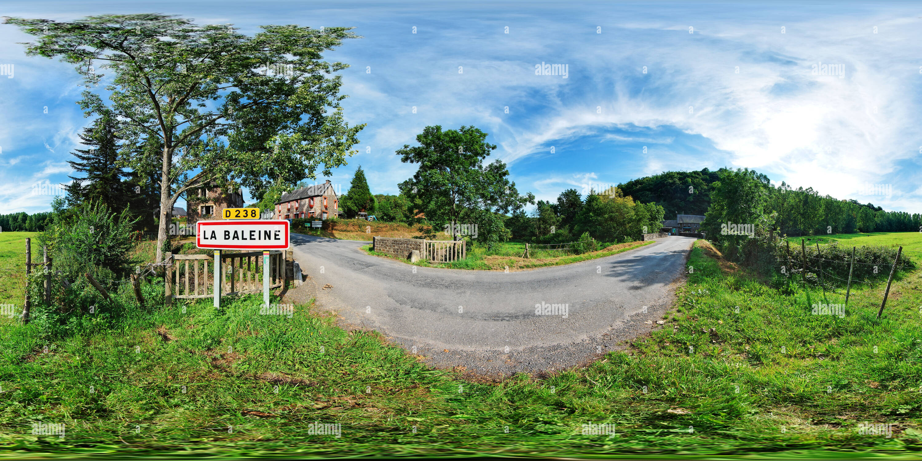 360° view of Panneau de la commune de La Baleine - France - Alamy