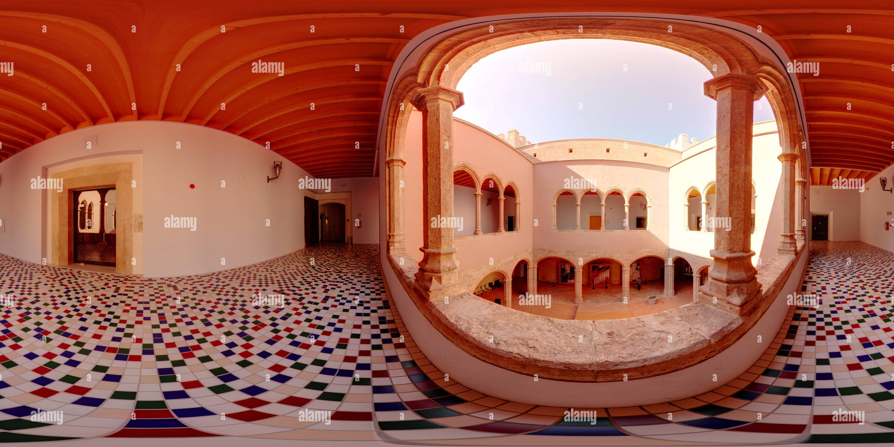 360° view of Alaquas Castle Galeria 2 - Alamy