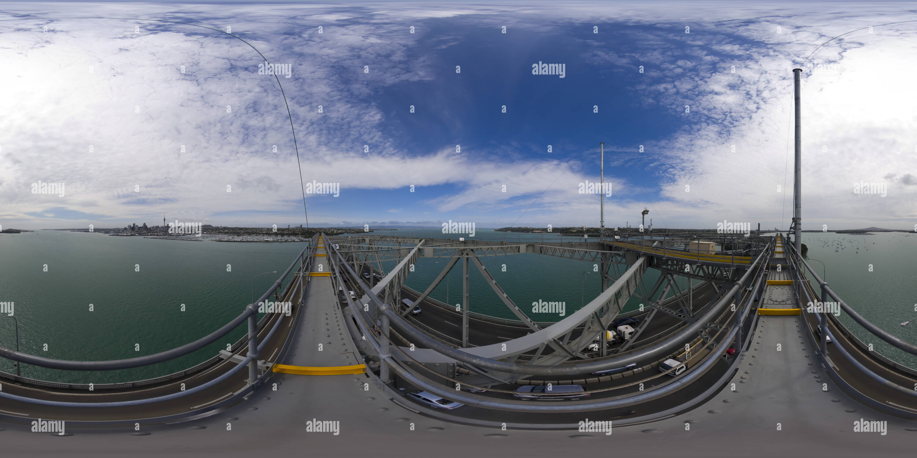 360° view of Auckland Bridge Summit Alamy
