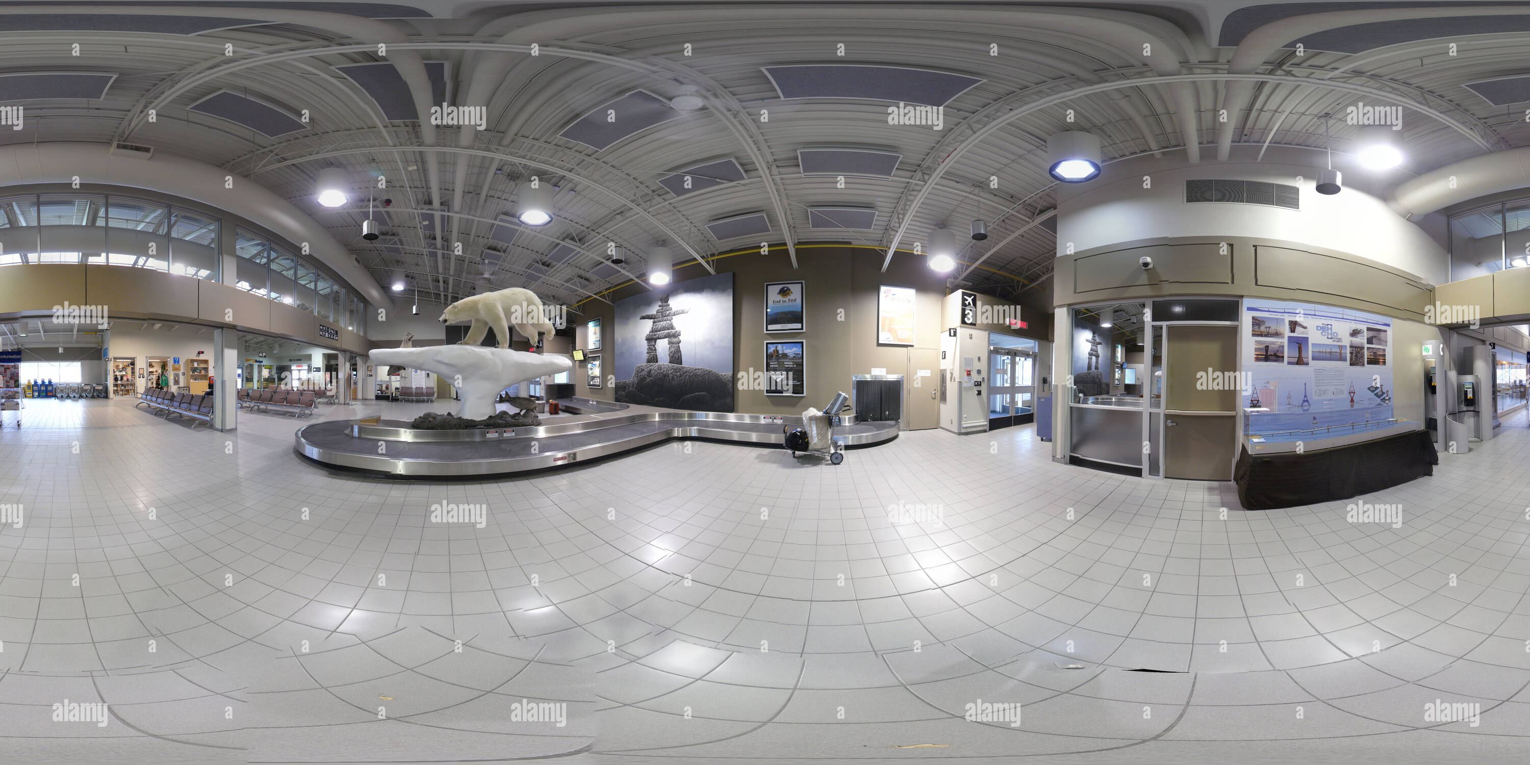 360° view of Yellowknife Airport YZF Alamy