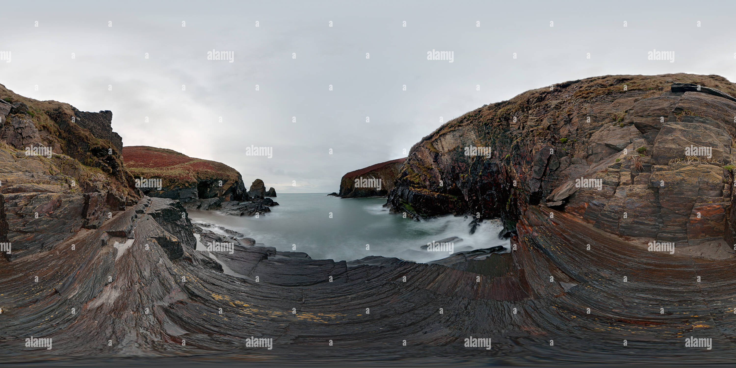 360 degree panoramic view of Nohoval cove