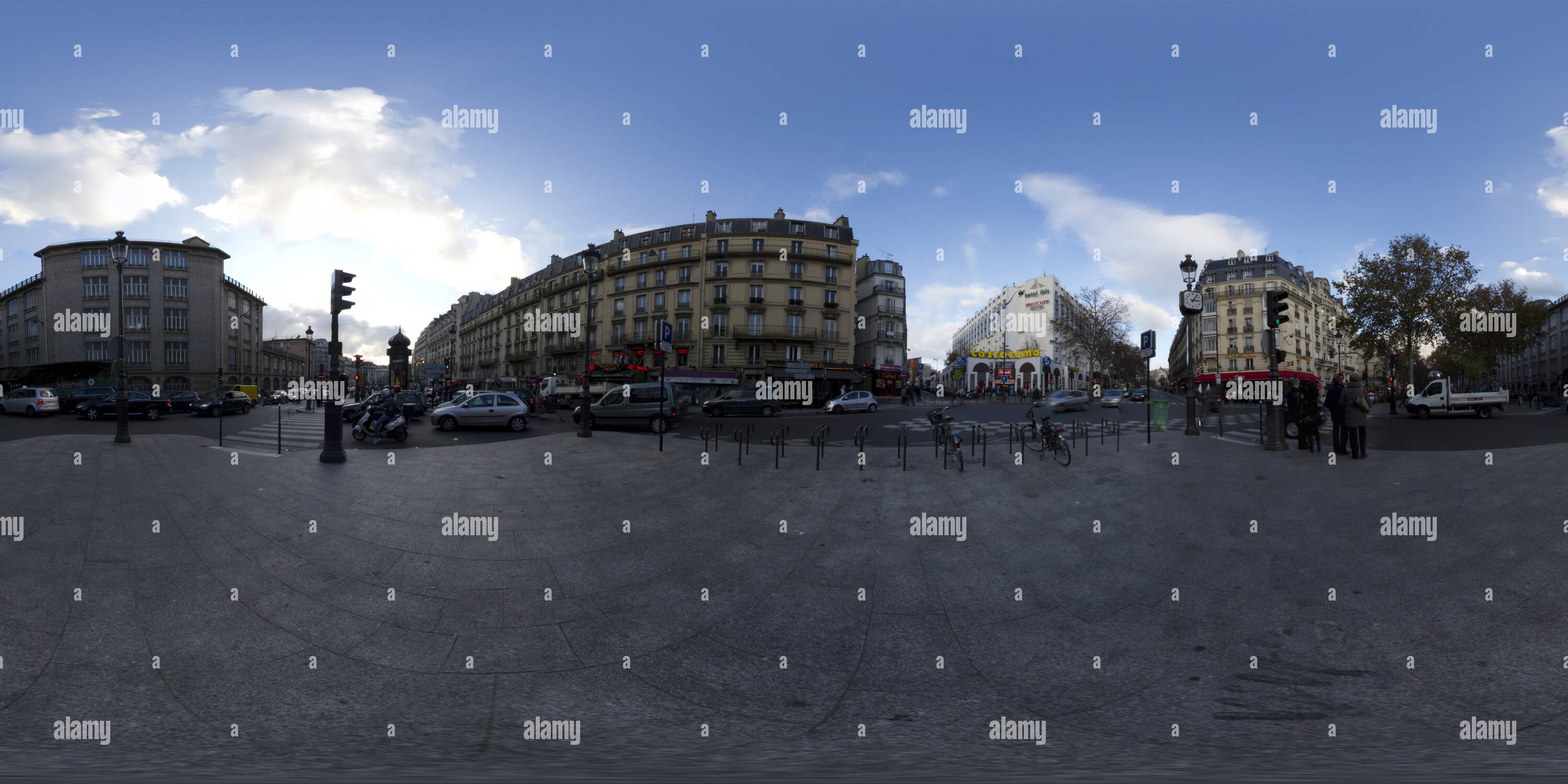 360 view of boulevard de clichy alamy