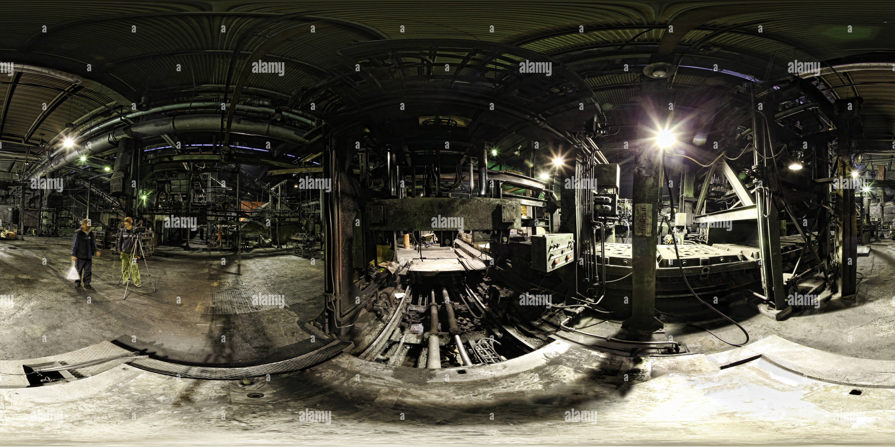 Foundry machines hi-res stock photography and images - Alamy