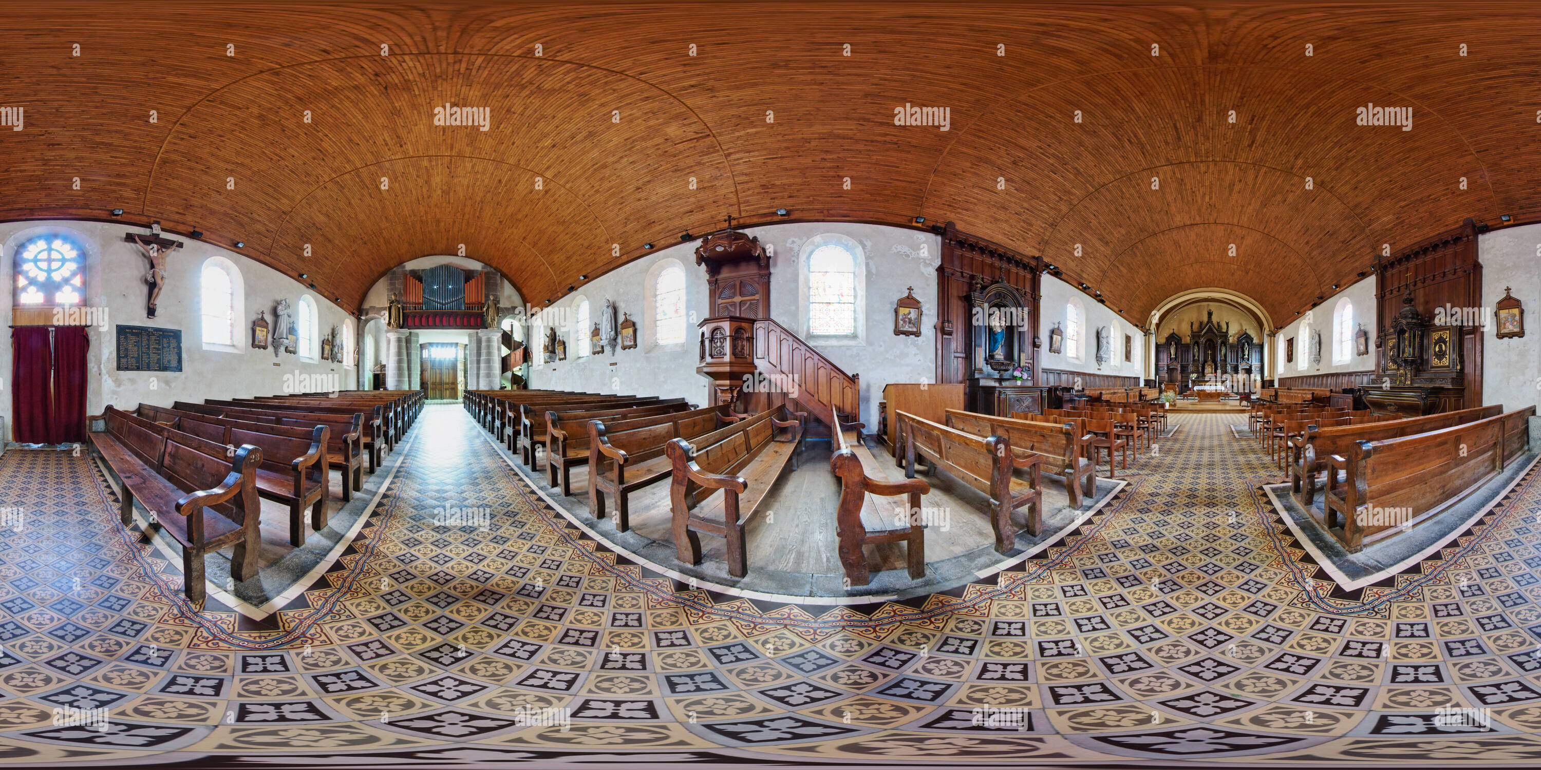 360° view of Nef de l'église de Bréhal - France - Alamy