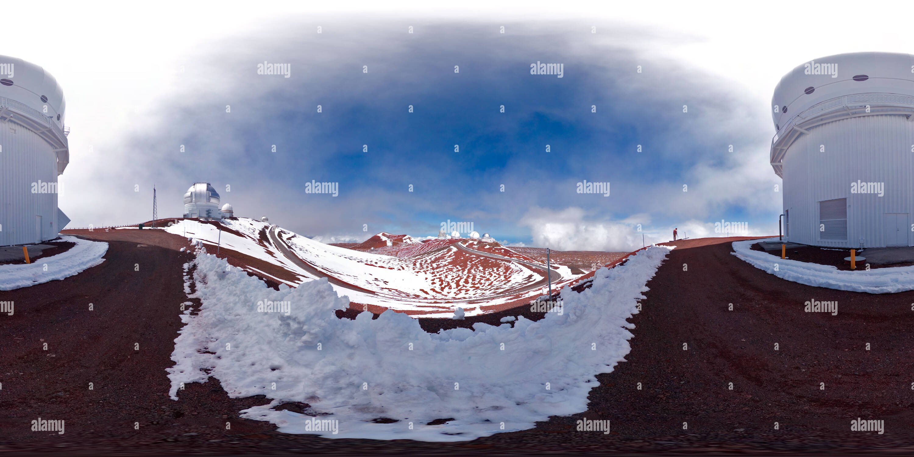 360 degree panoramic view of Canada-France-Hawaii Telescope