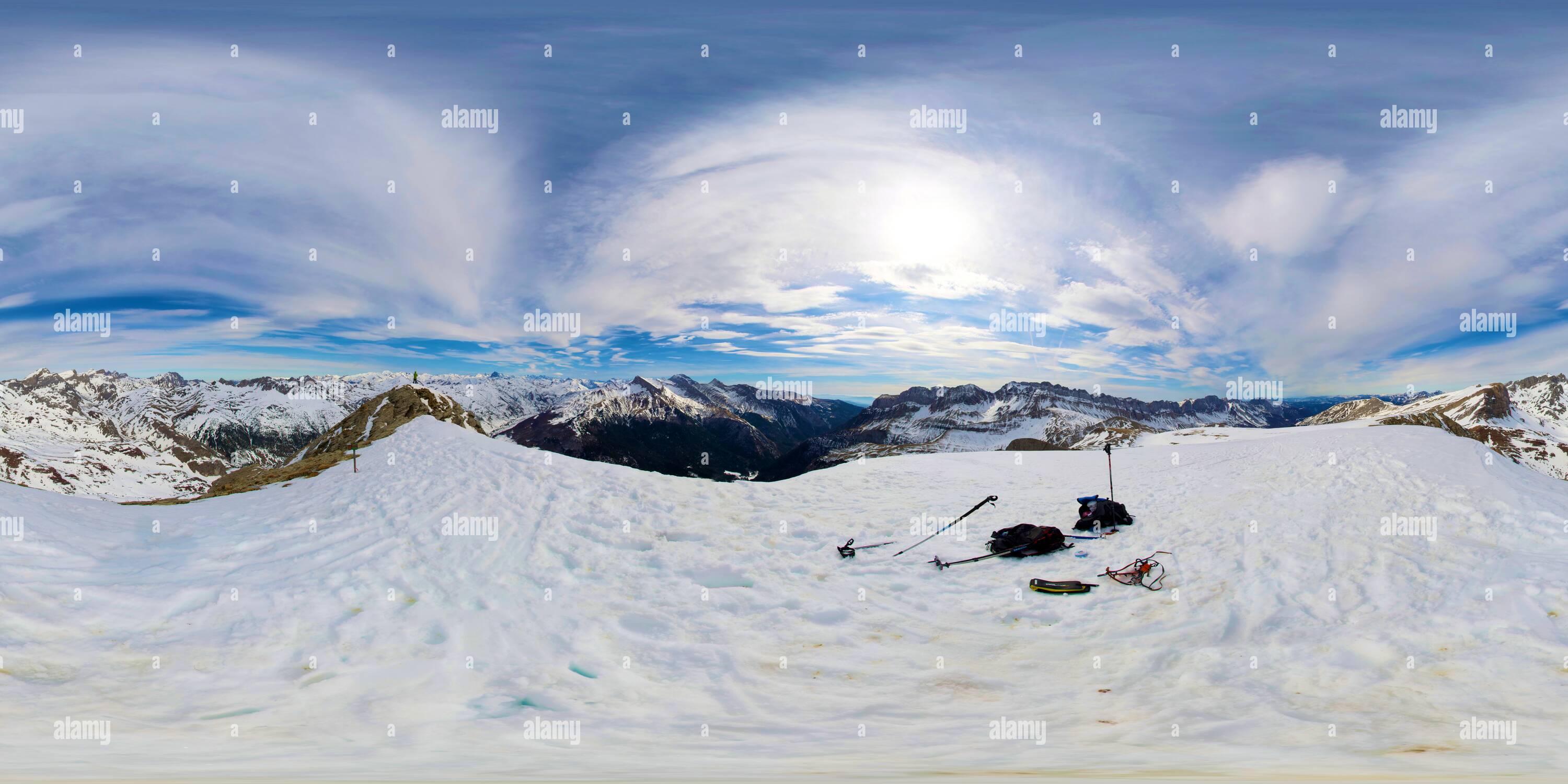 360° view of Pico Chipeta Alto (2.189 m) - Pirineo Aragonés - Spain - Alamy