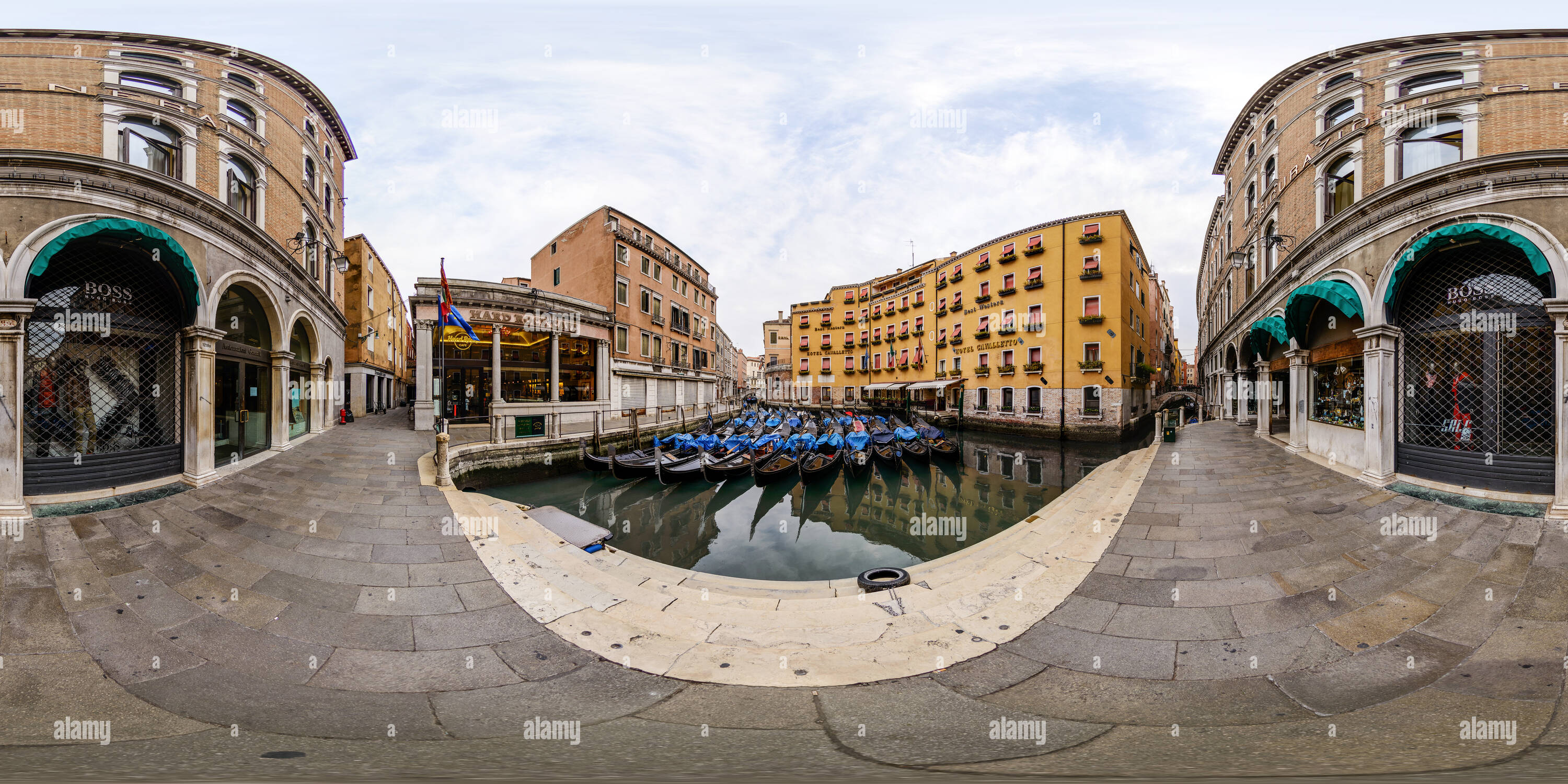 360° view of Venice Gondolas in the Bacino Orseolo Alamy