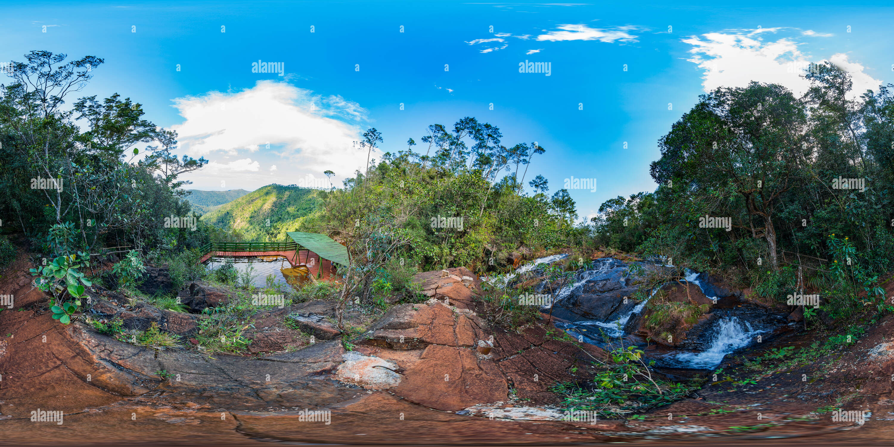 360° view of Cuba Salto del guayabo at Nationalpark Pinares de Mayari