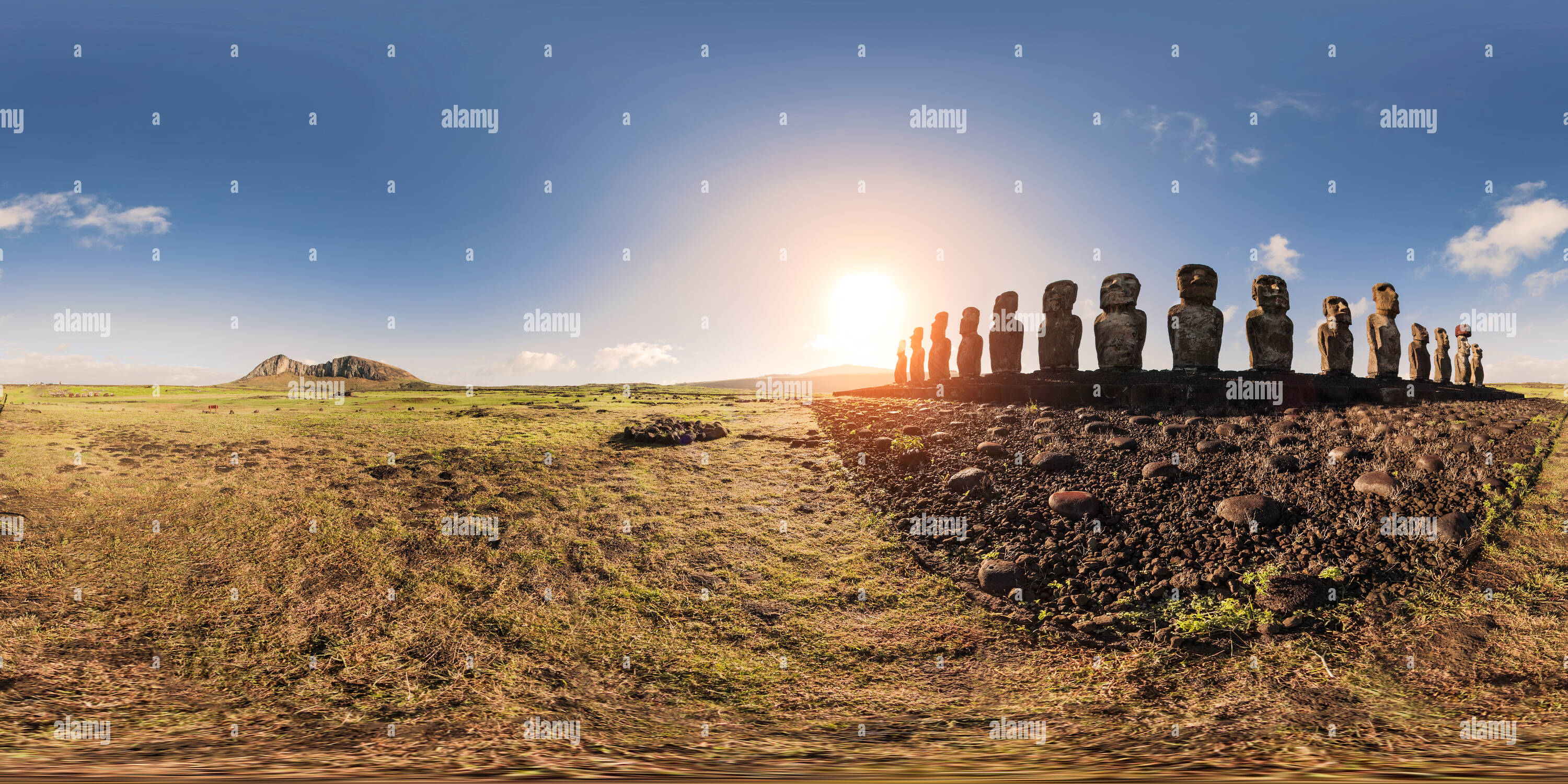 360° view of ahu tongariki in easter island - Alamy