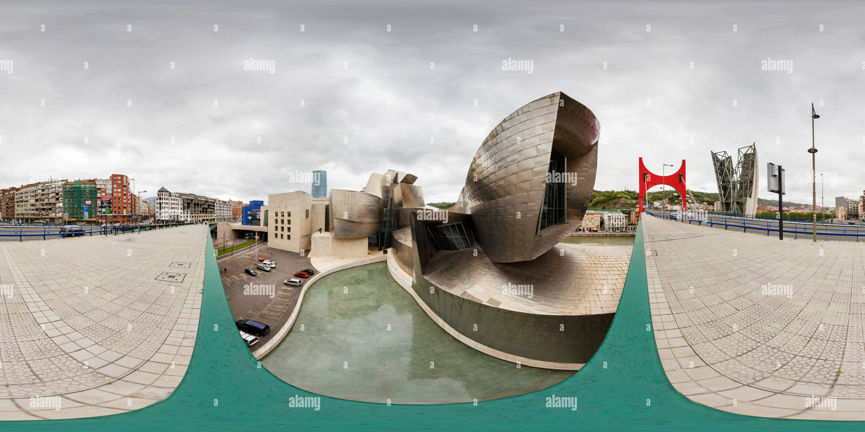 360° view of guggenheim bilbao from salbeko bridge, spain - Alamy