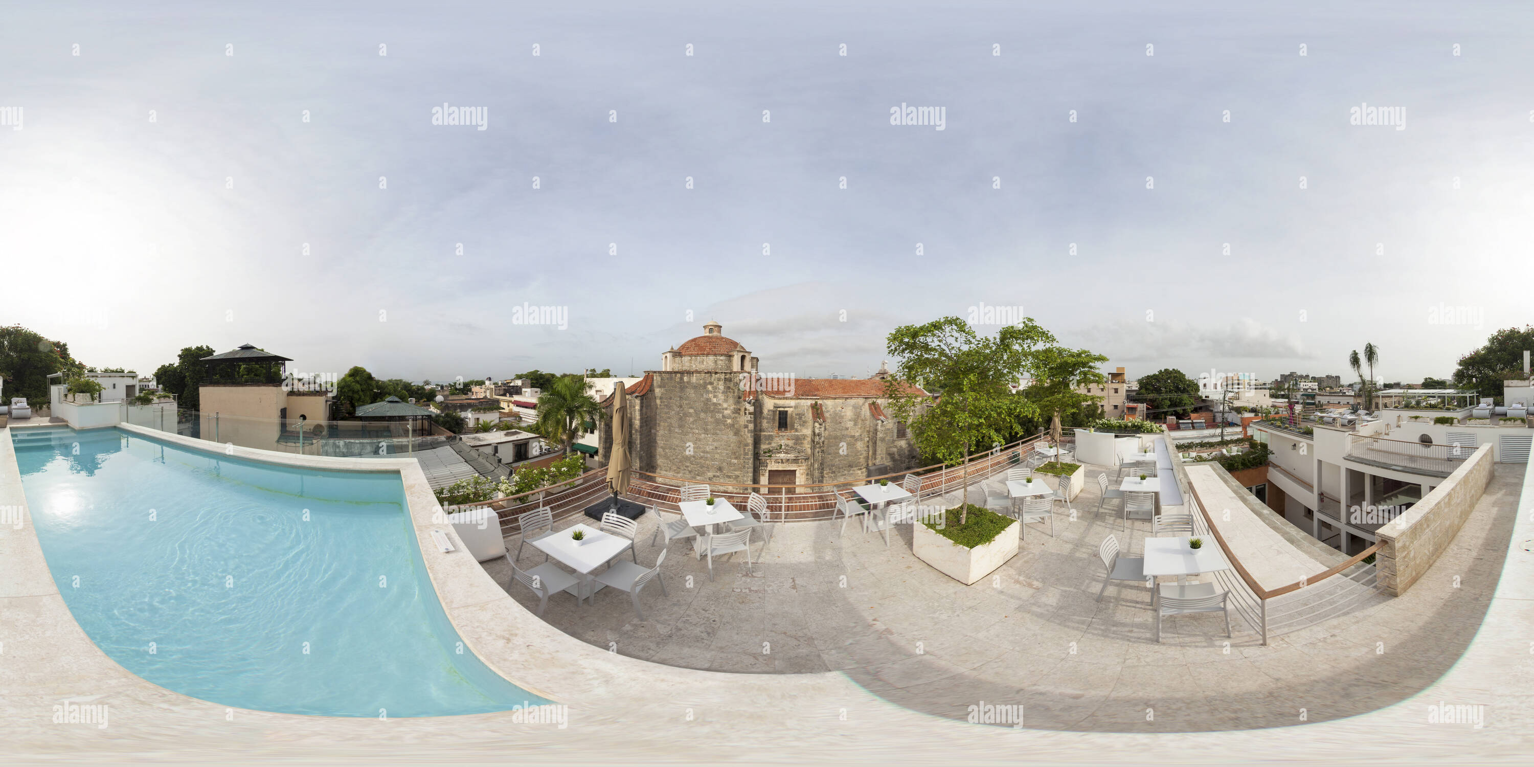 360° view of Regina Angelorum church from billini hotel. santo domingo