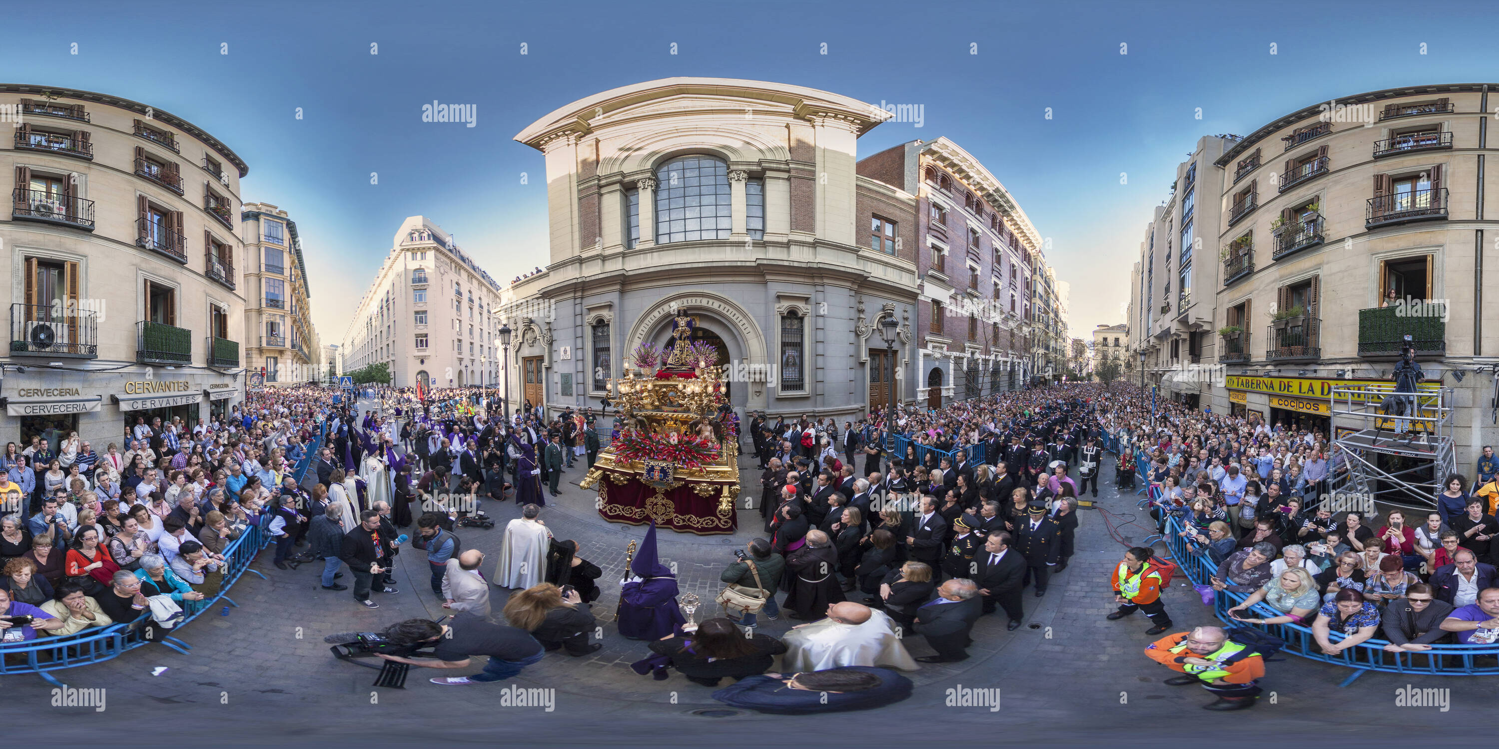 360 degree panoramic view of Holy Processions during Easter week of Christ of Medinaceli. Jesus de Medinaceli Basilic. Madrid. Spain