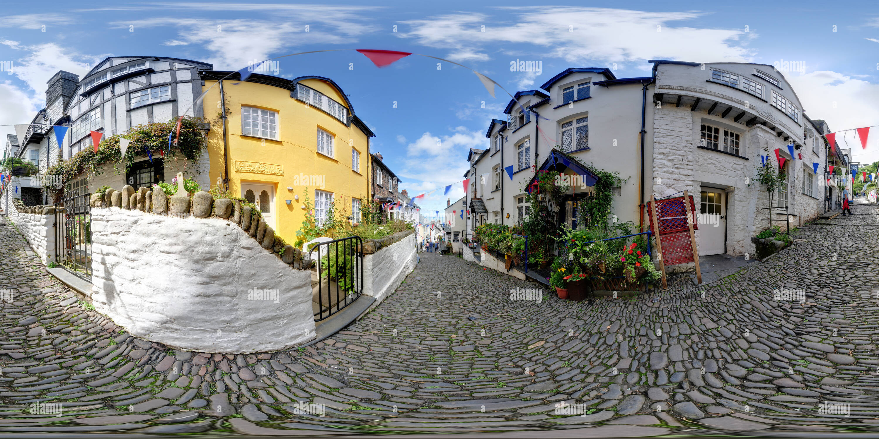 360° view of Clovelly High Street Alamy
