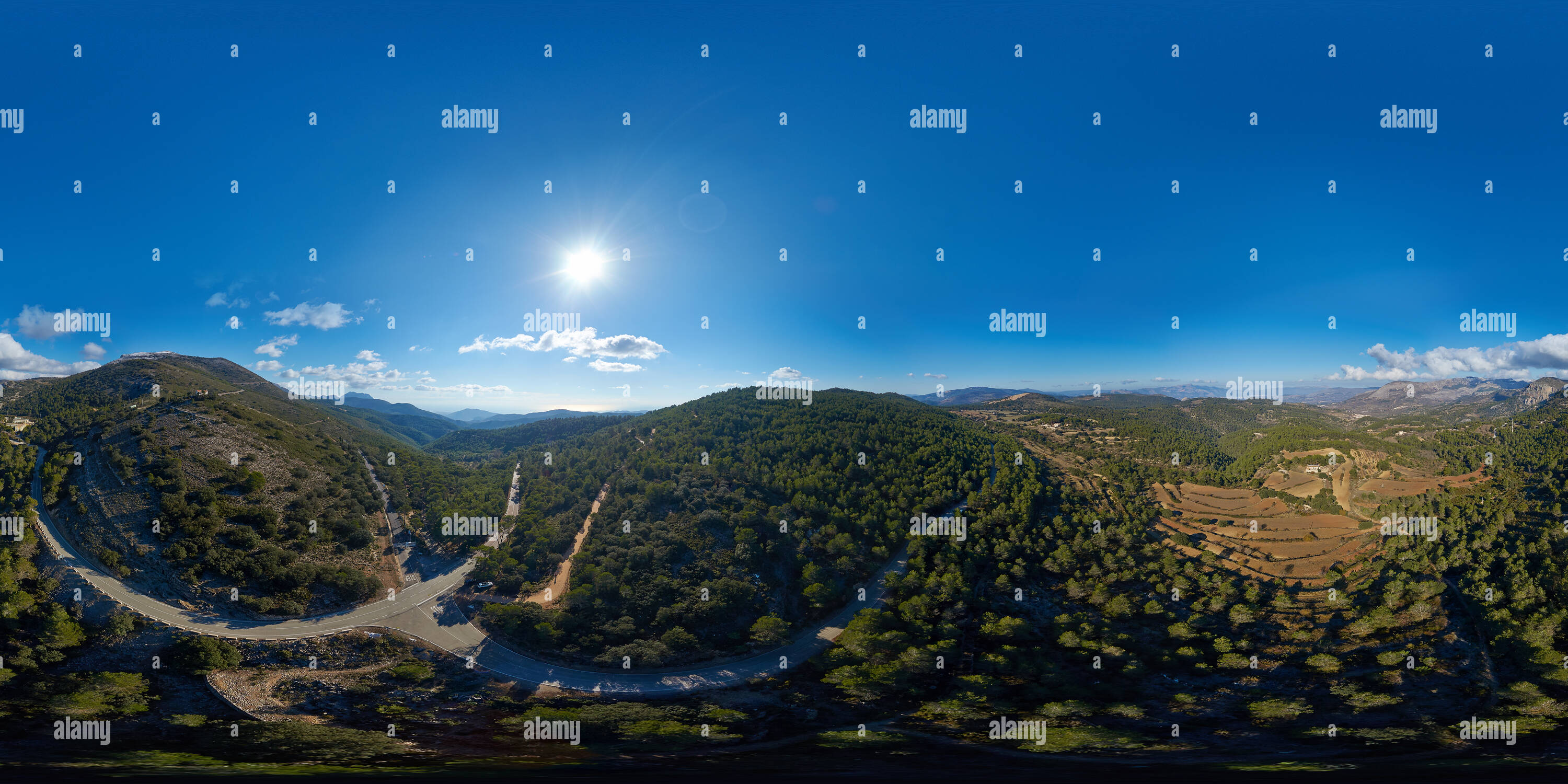 360 degree panoramic view of panorámica aérea del Puerto de Tudons, Sierra de Aitana