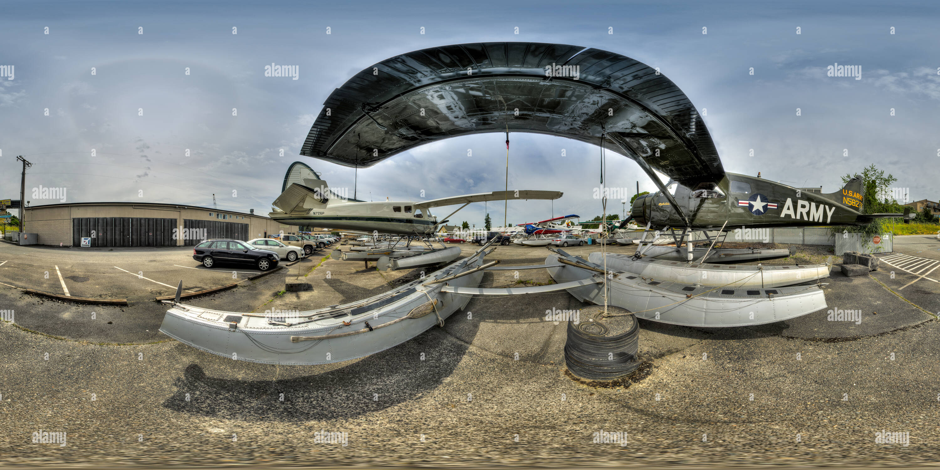 360° view of Kenmore Air Harbor, de Havilland Beaver ‘Mathilda’, Kenmore, WA Alamy