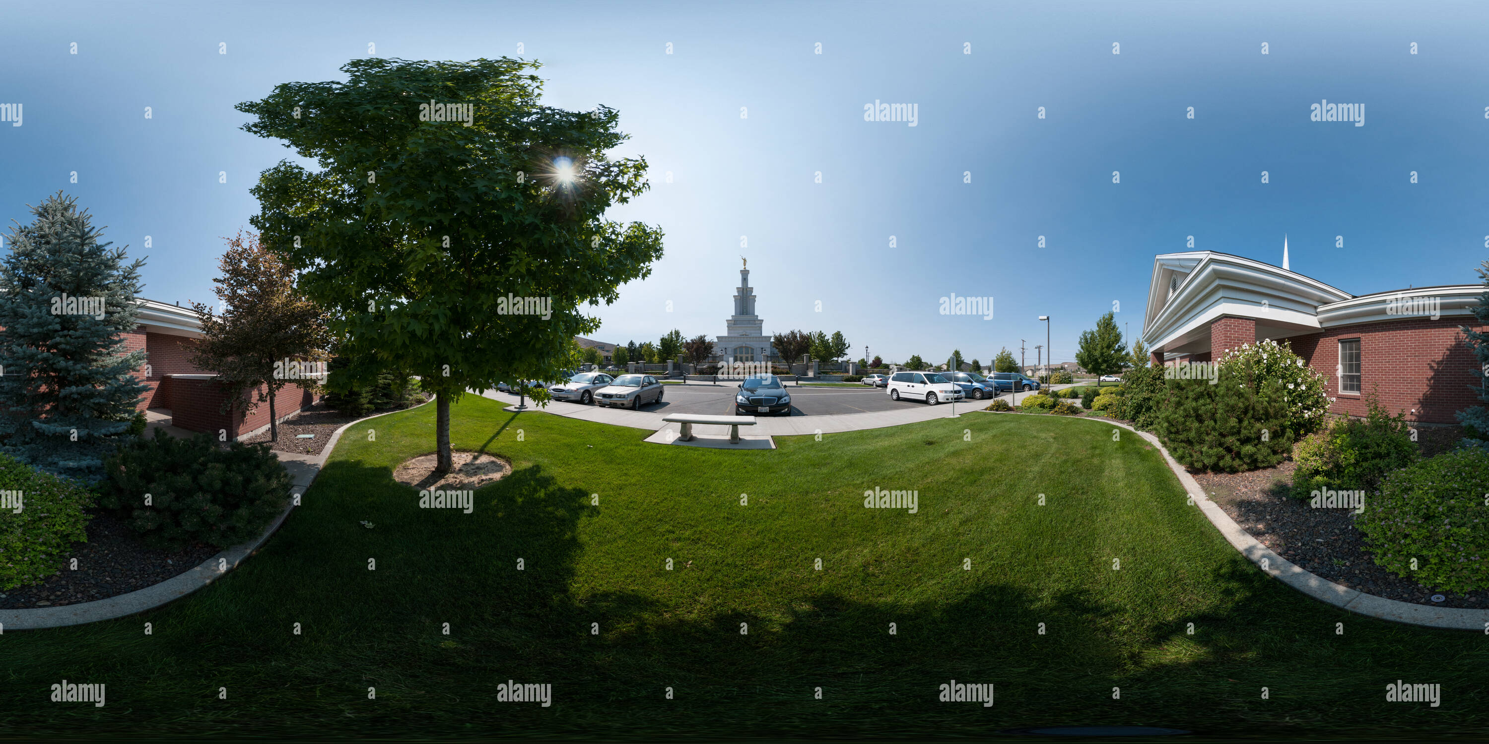 360° view of Columbia River LDS Temple, Richland, WA Alamy