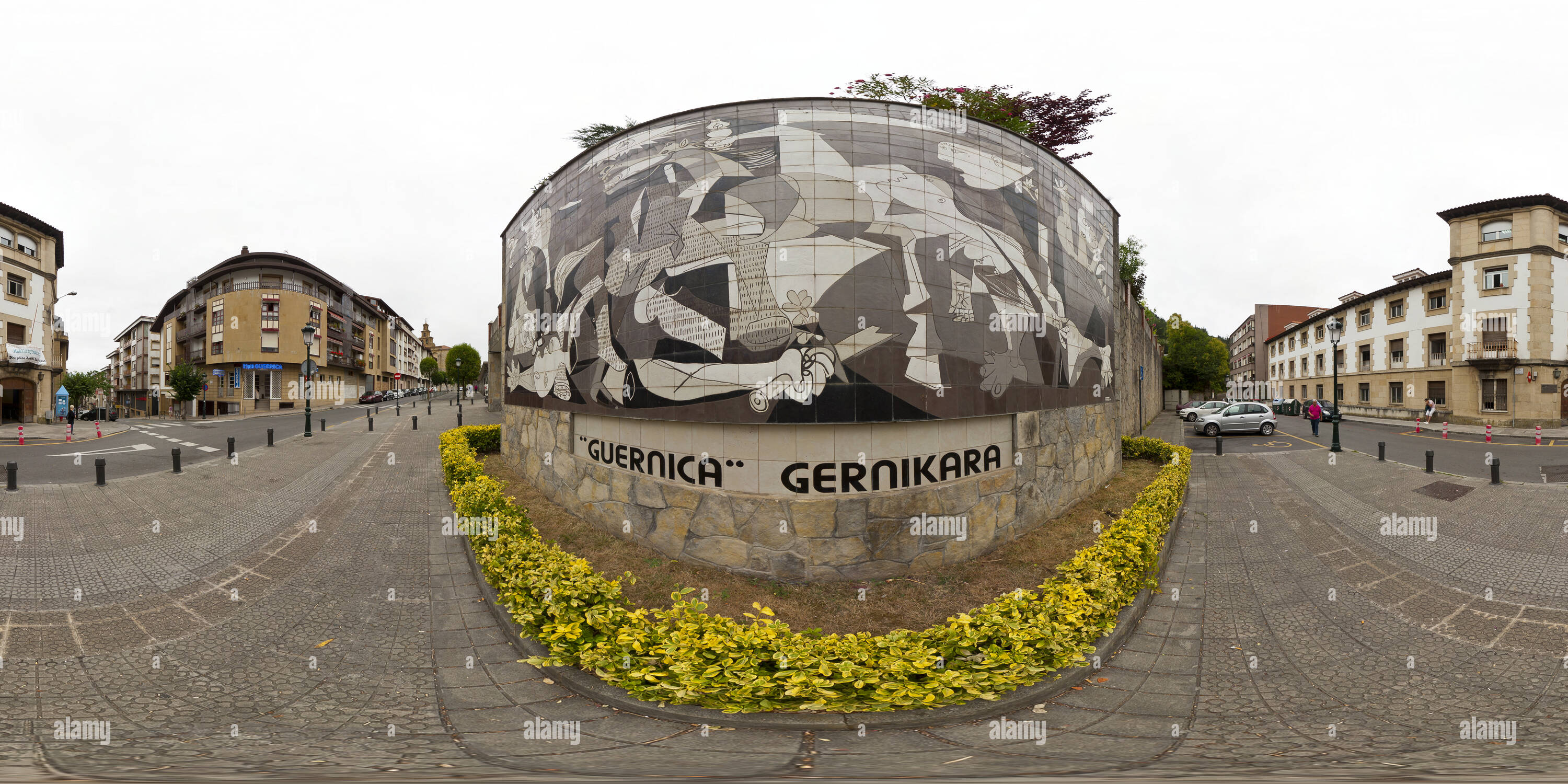 360 degree panoramic view of Gernika [Guerra / War 1936-1939]