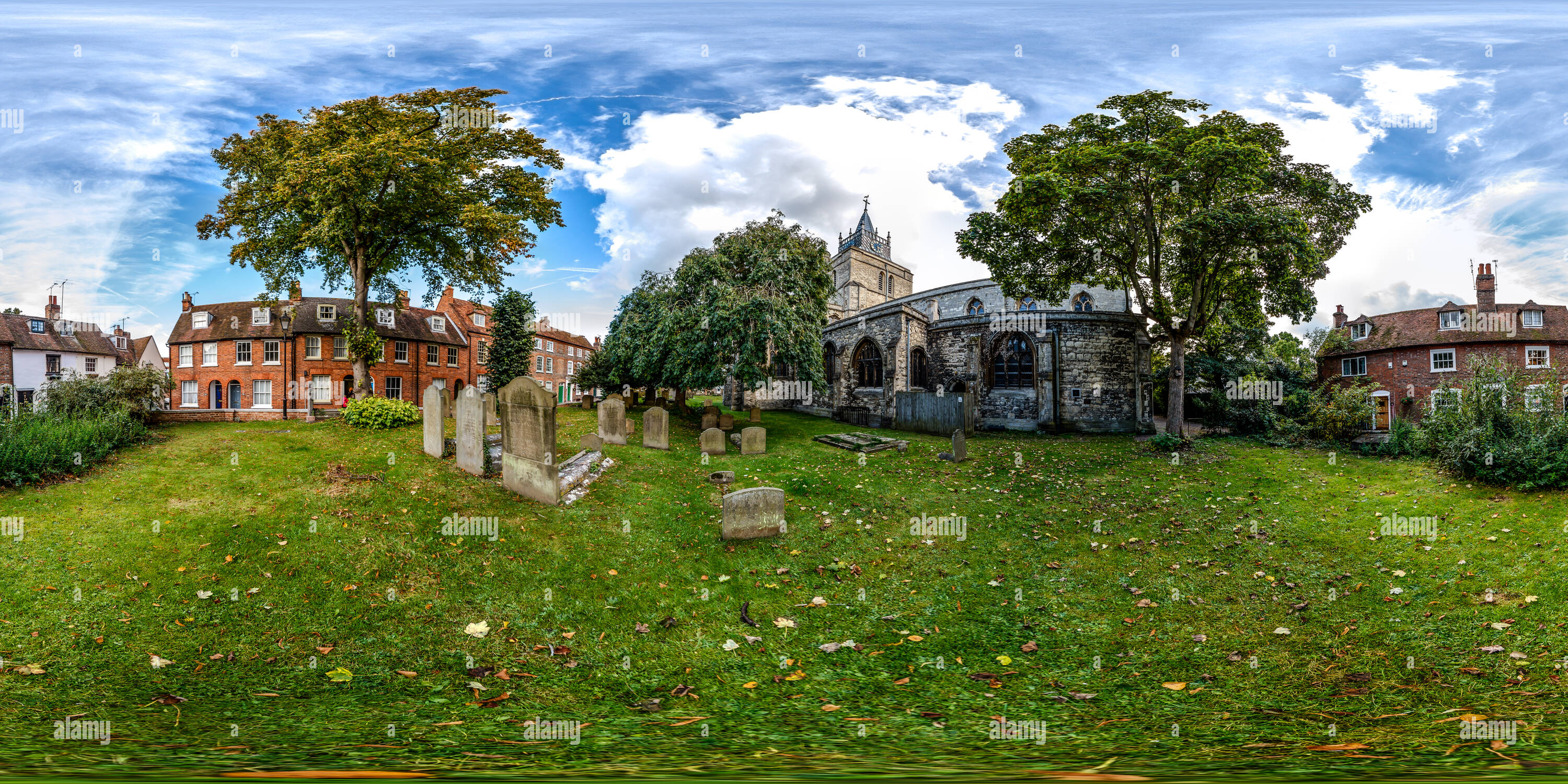 360 degree panoramic view of St Mary's Church - Old Aylesbury