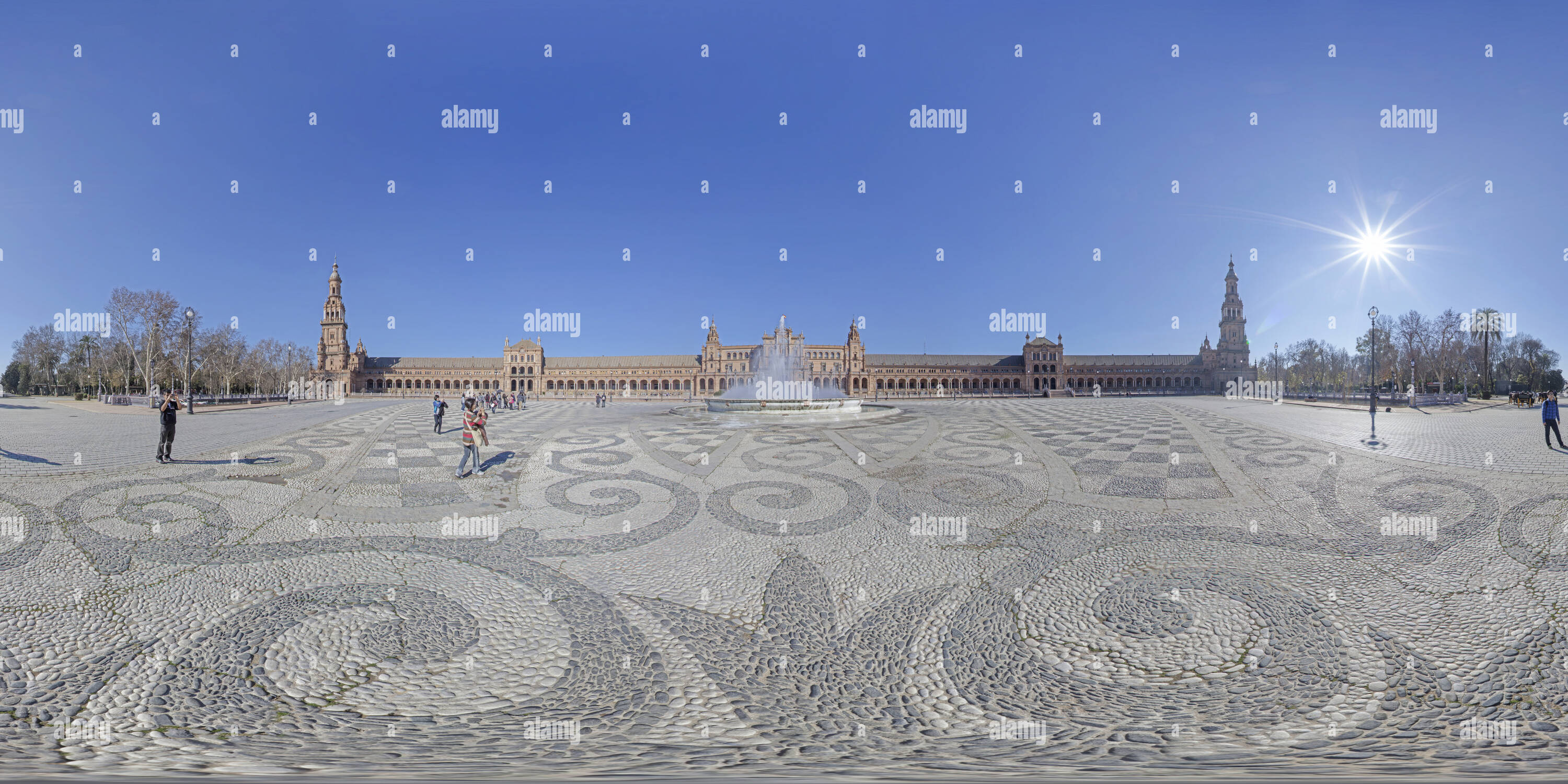 360° view of Spain Square, Seville. Plaza de España de Sevilla