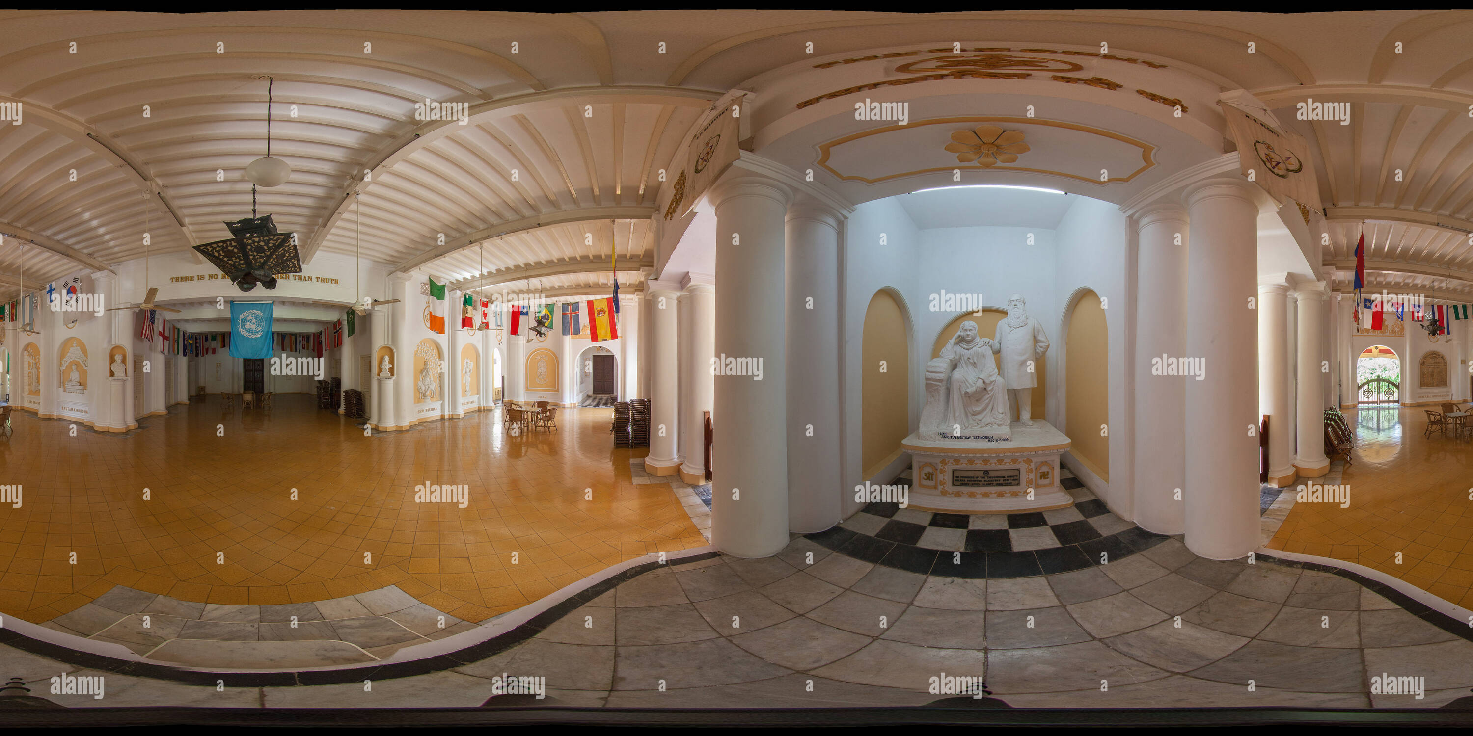 360 degree panoramic view of Headquarters Hall - The Theosophical Society Adyar 04